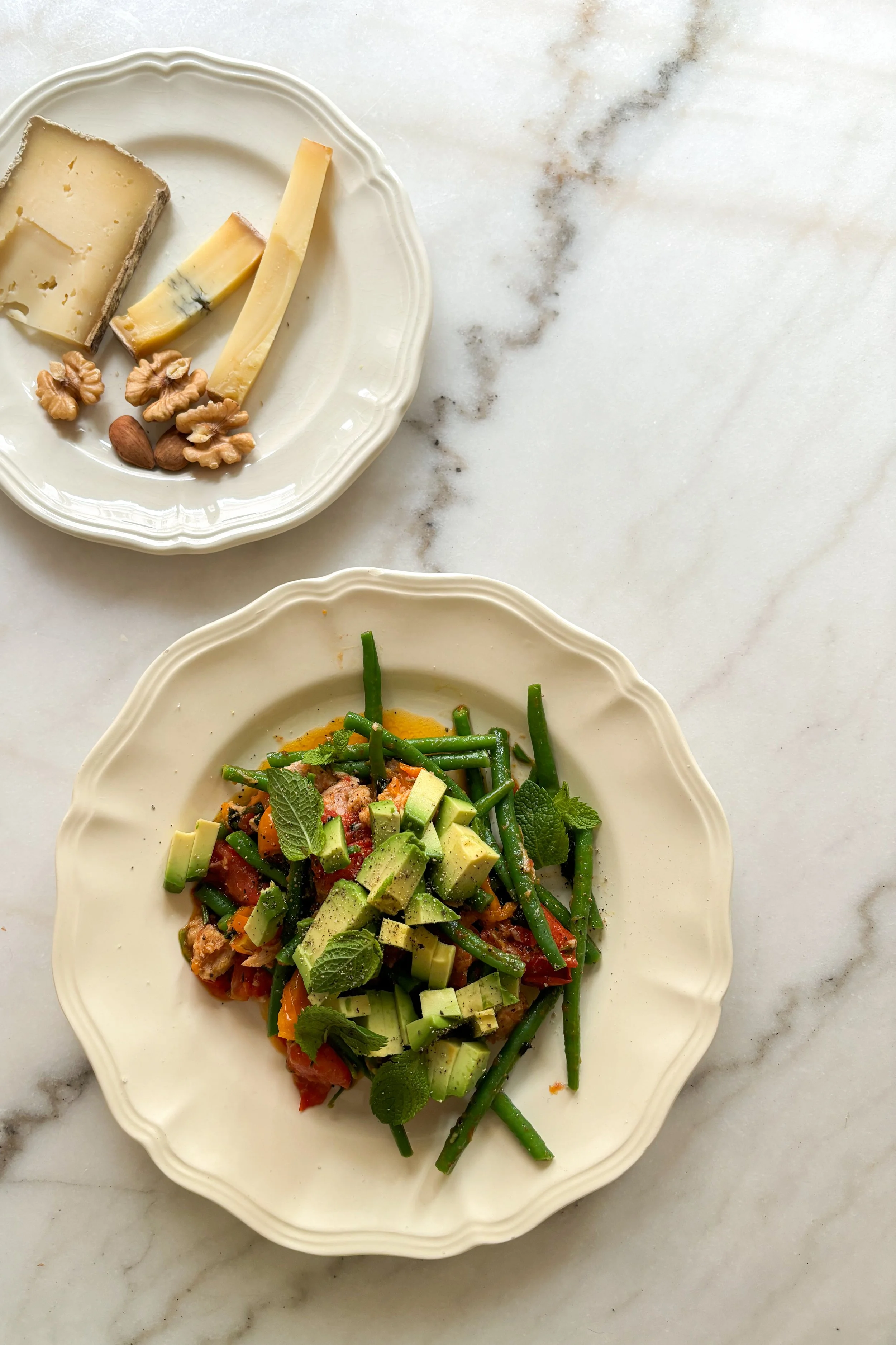 dinner for 1. haricots with harissa tomatoes