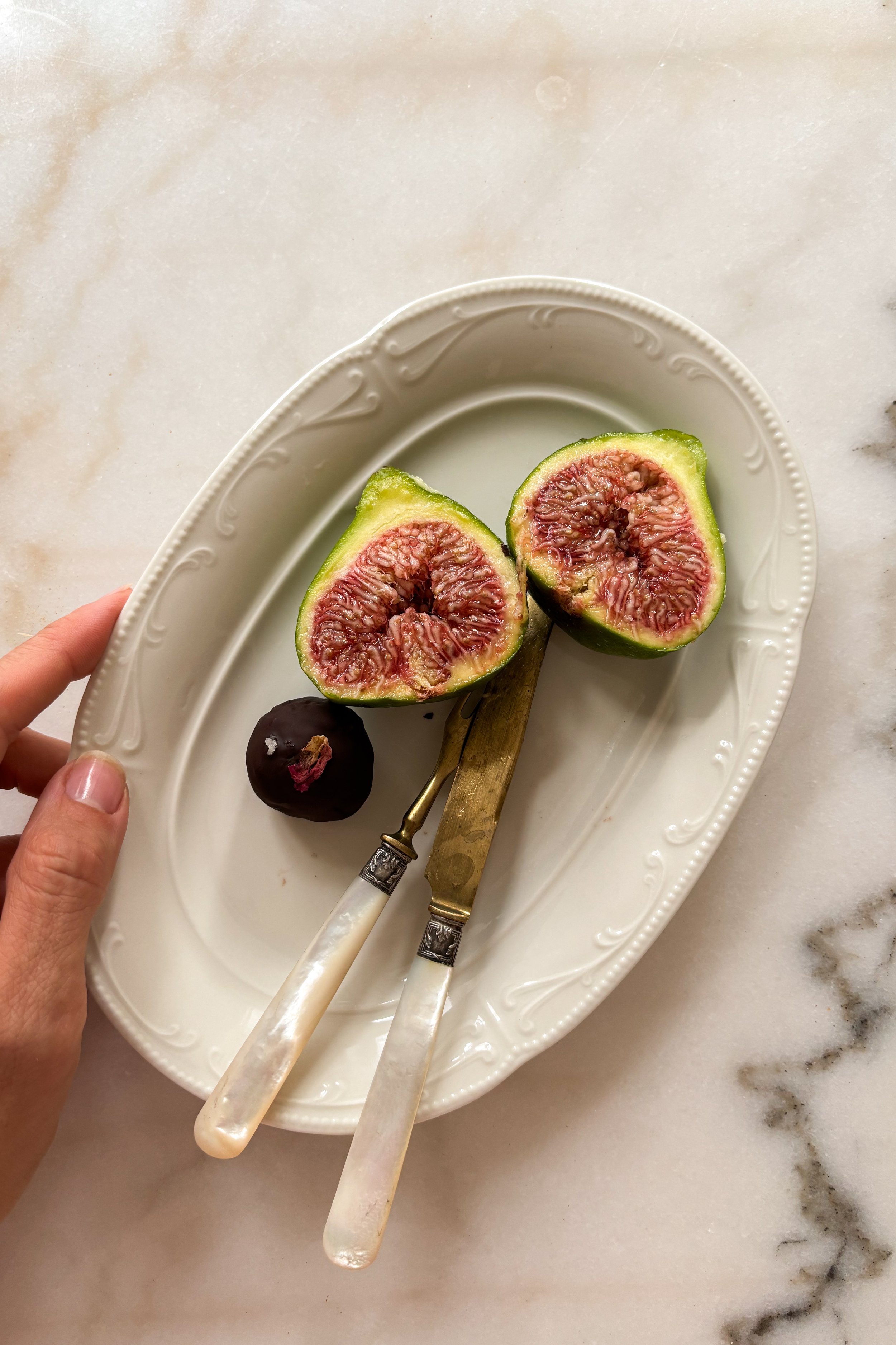 Dessert for one. Figs and truffles
