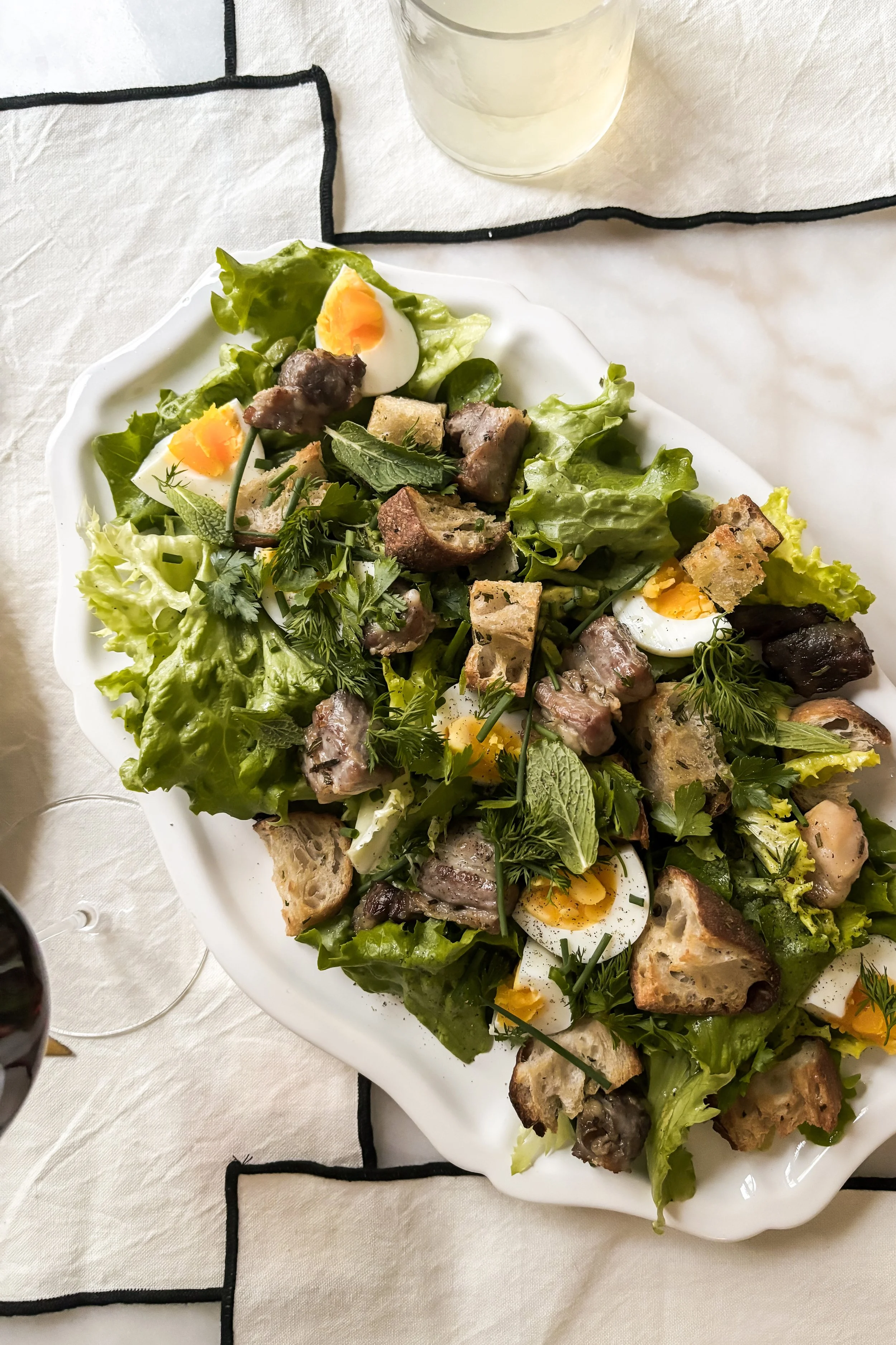 A'la Lyonnaise Salad