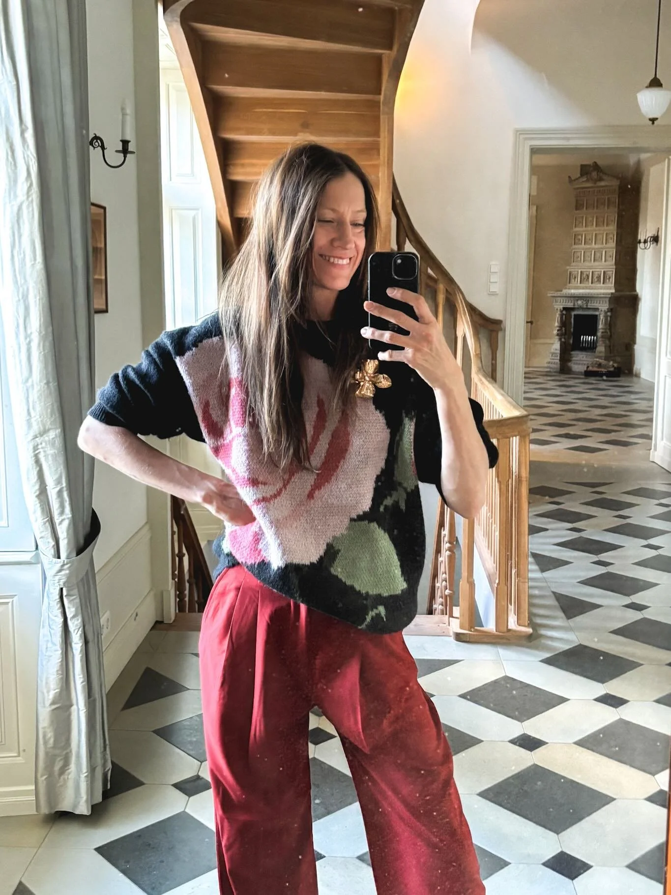 From a shooting star that fell right in front of my eyes the moment I stepped out of the house to get my 6am coffee and breakfast by the fire, to endless conversations in different corners of the kitchen (some about business, some about health), to o