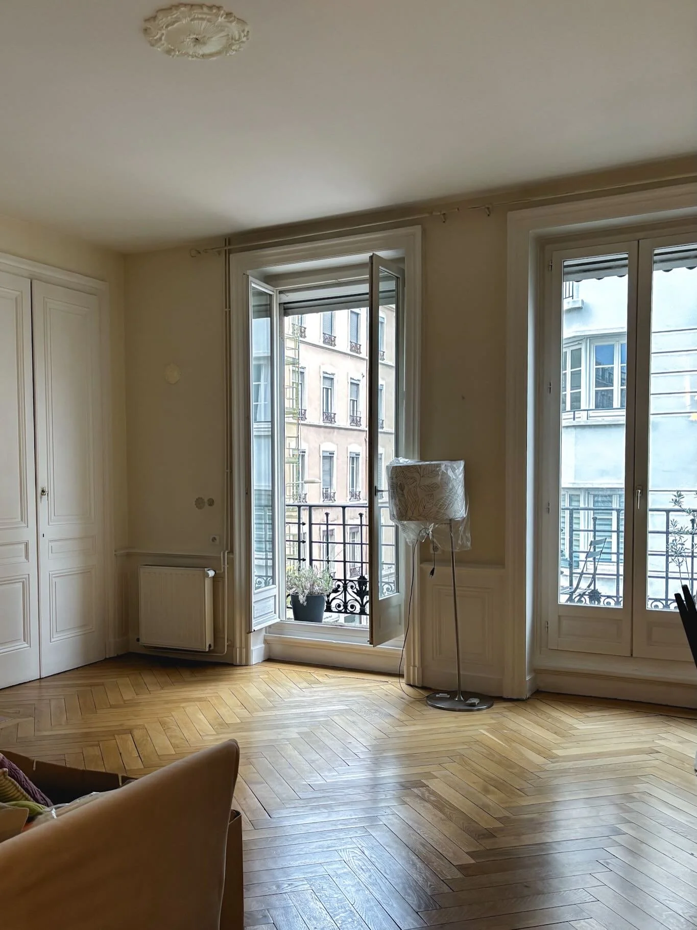 Bye, you beautiful. We arrived here four of us three years and a few months ago, settling in for at least the next five years. Girls started college, and one has already finished lyc&eacute;e. I&rsquo;ve written a book, tested hundreds of recipes, me