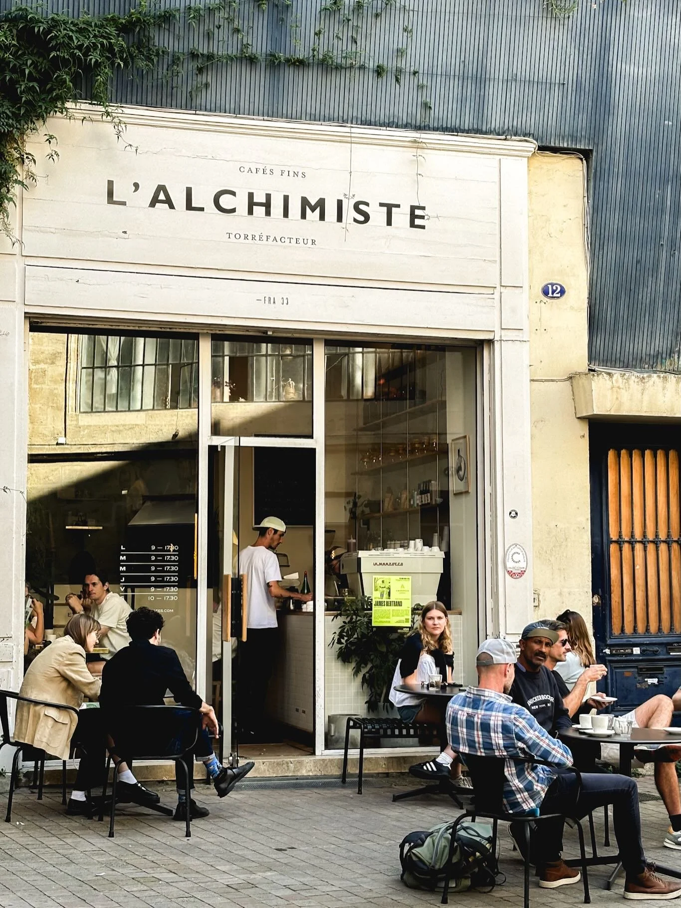 I got in the car and drove to Bordeaux through endless lines and rows of vines that looked almost golden in that particular morning&rsquo;s light. Bordeaux was still some 40 km away, but I could almost feel the smell of that city, so dear to me. I pa
