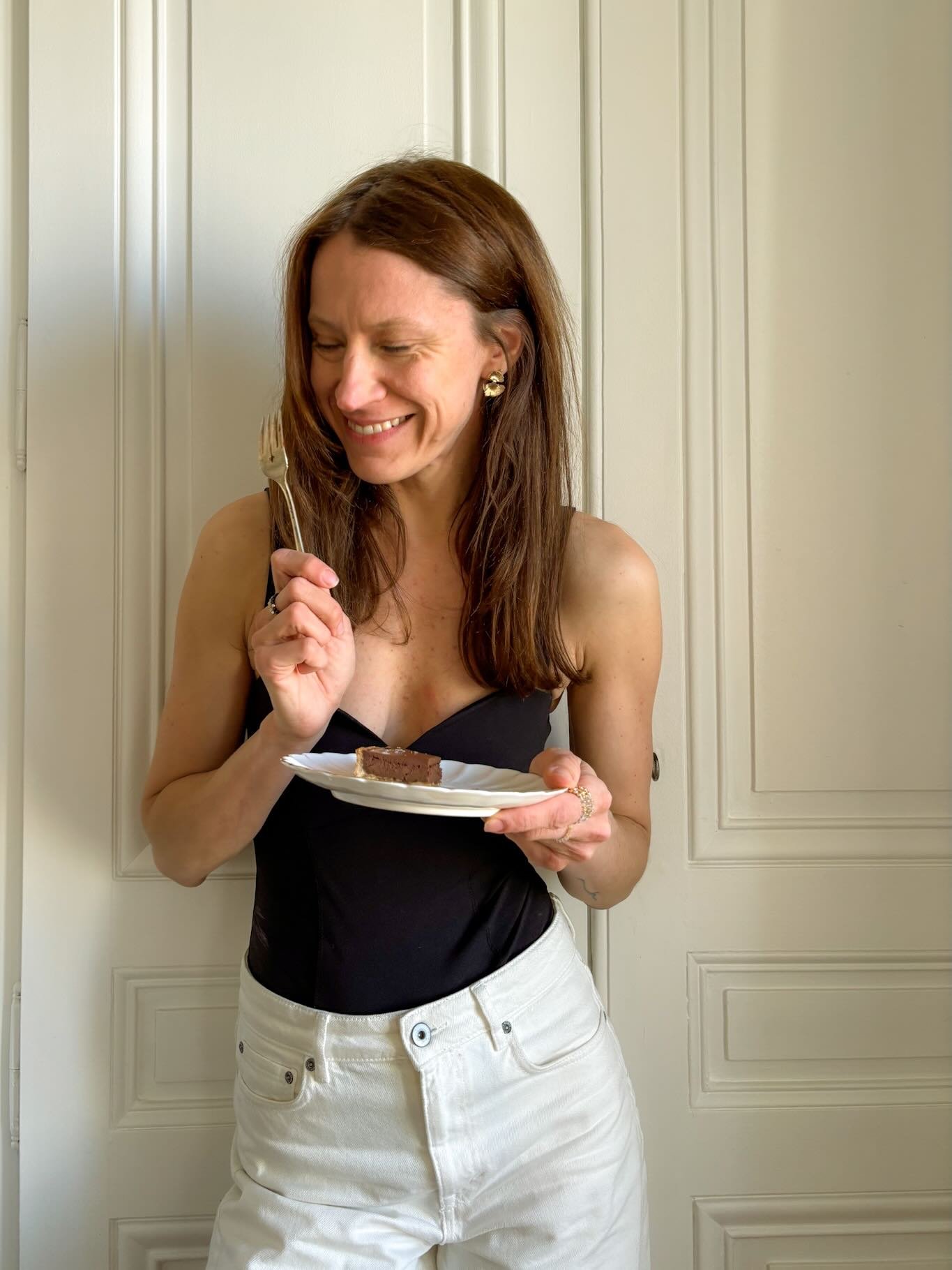 Diamonds and pearls. Burgers and tacos. Biscuits and cakes. Nights and days. Coffee and tea. Sweet and spicy. Magnolias and mimosas.

Week 10.  With the kitchen almost done. Seven new and older recipes tested and reinvented. 

Something for you to tr