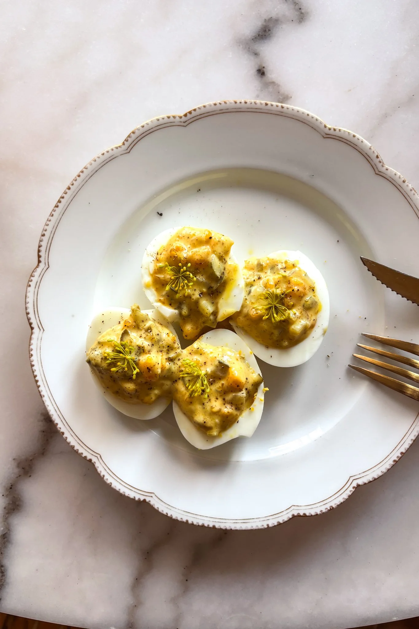  À la mimosa eggs
