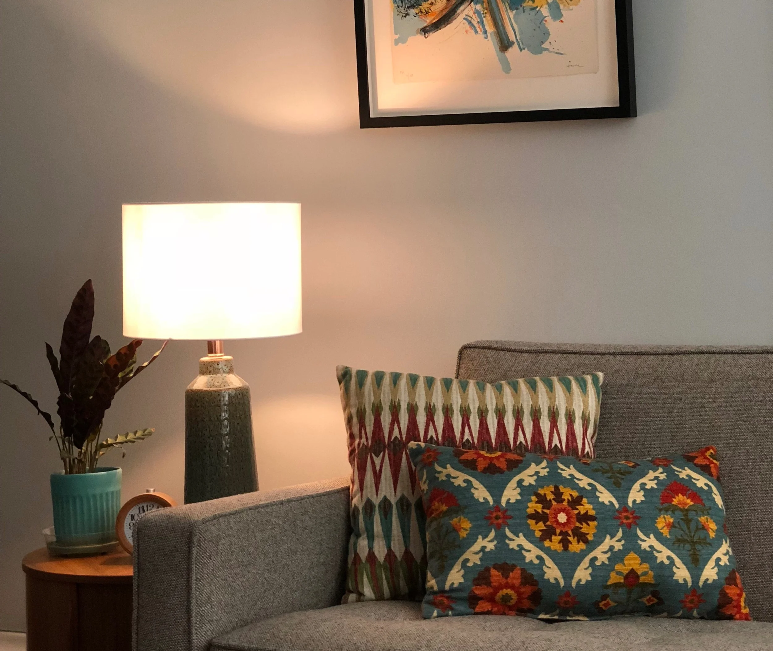 couch+left.jpg