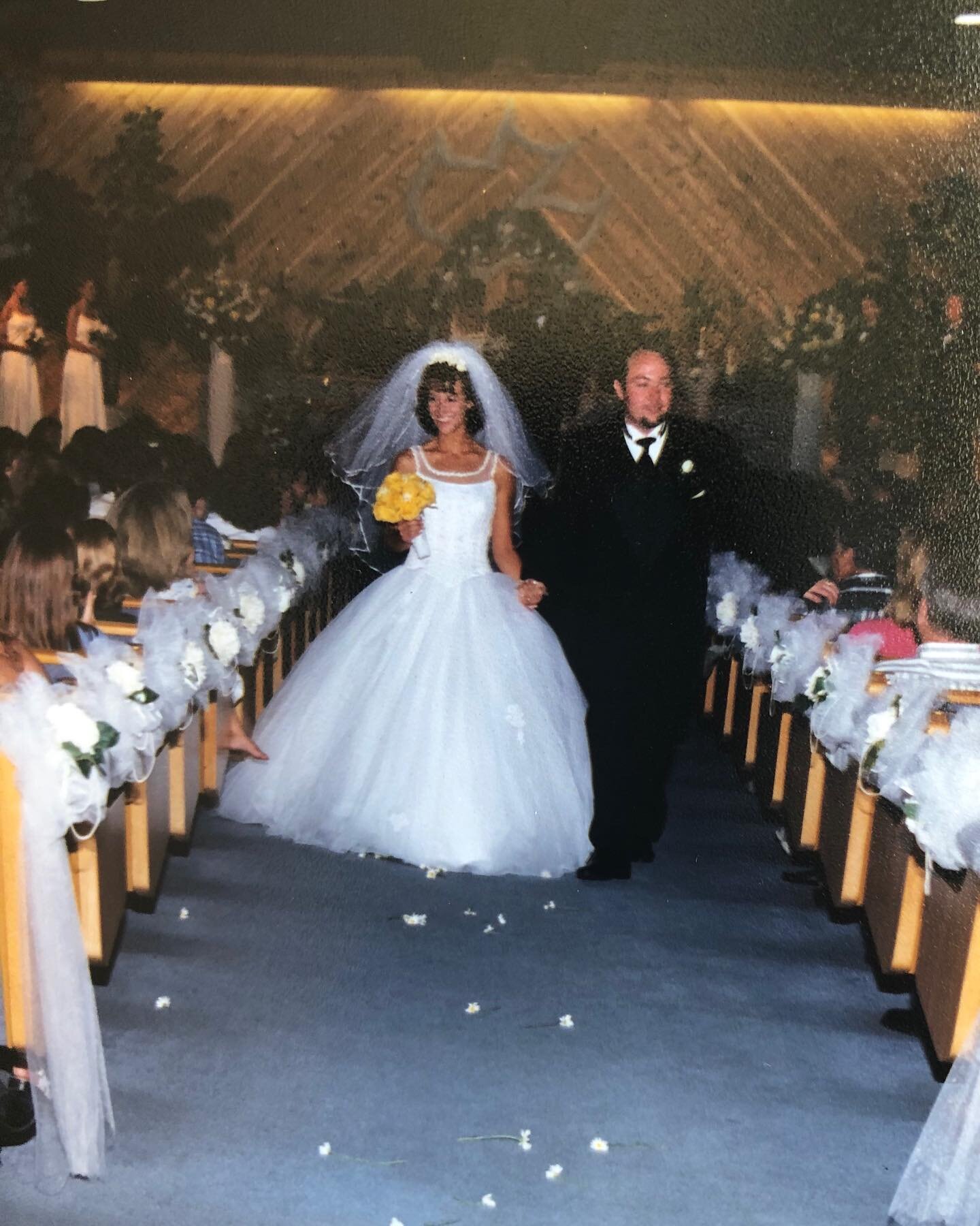 22 years&hellip; AND ONE DAY!! Today officially marks the day that @pastorjasonduff and I have been married LONGER THAN WE HAVEN&rsquo;T! How cute is that? 🤍👰🏻&zwj;♀️🤵🏻💍🤍
22 amazing years down and soooooooo many more fun ones to come 💘 #loveo