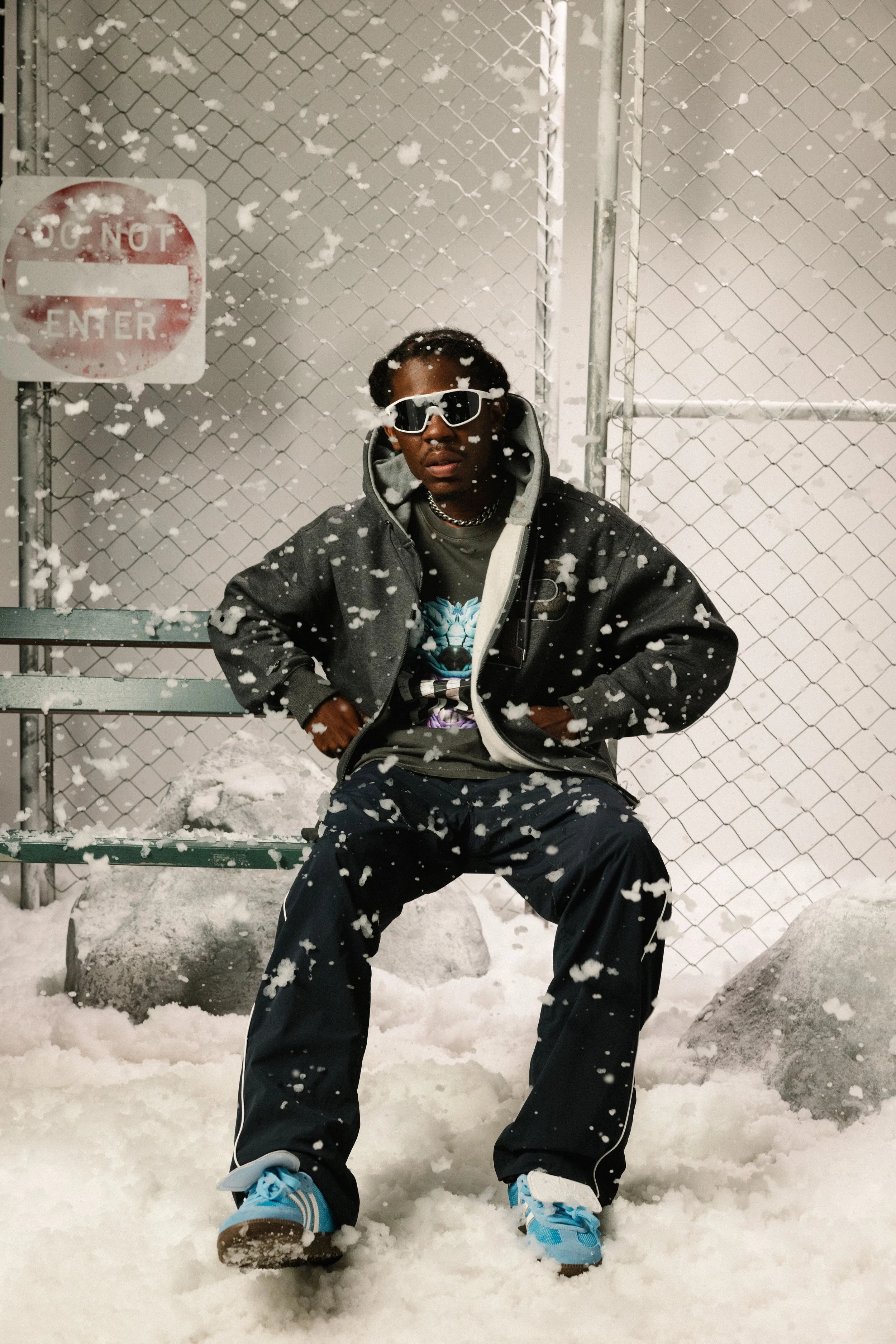 PAPER-PLANES-LOOK4_0128 copy.jpg