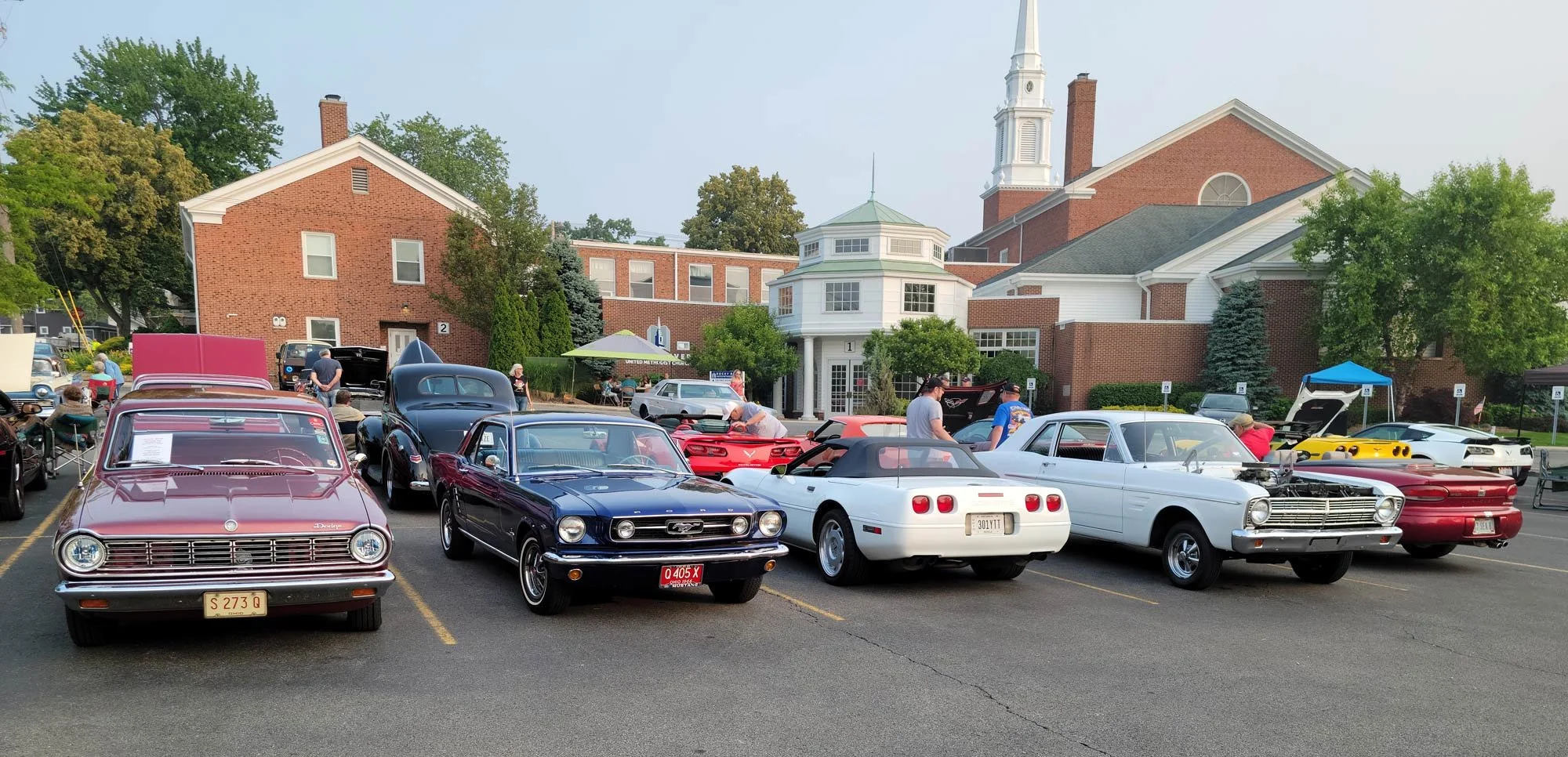 Cruisin' River Car Cruise