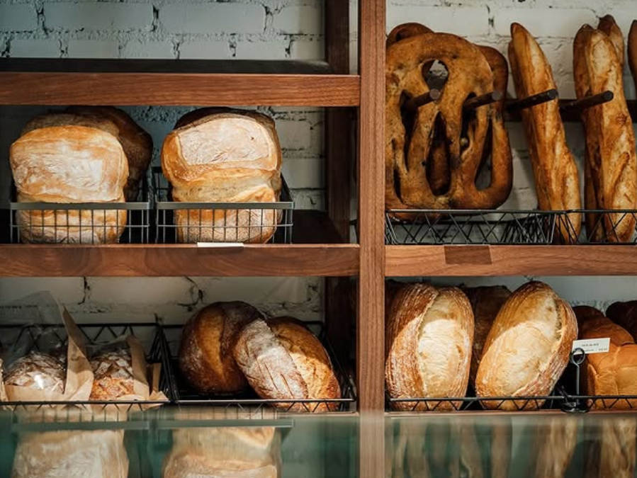 Clear Flour Bread