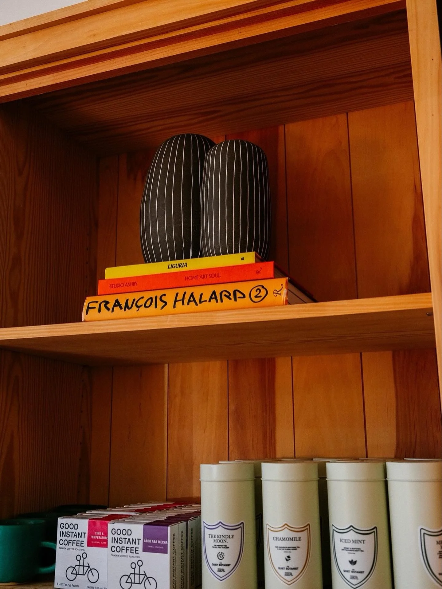 🍁Come warm up with us - fully stocked on herbal teas, our favorite coffee, and lots of books to curl up with 🍁