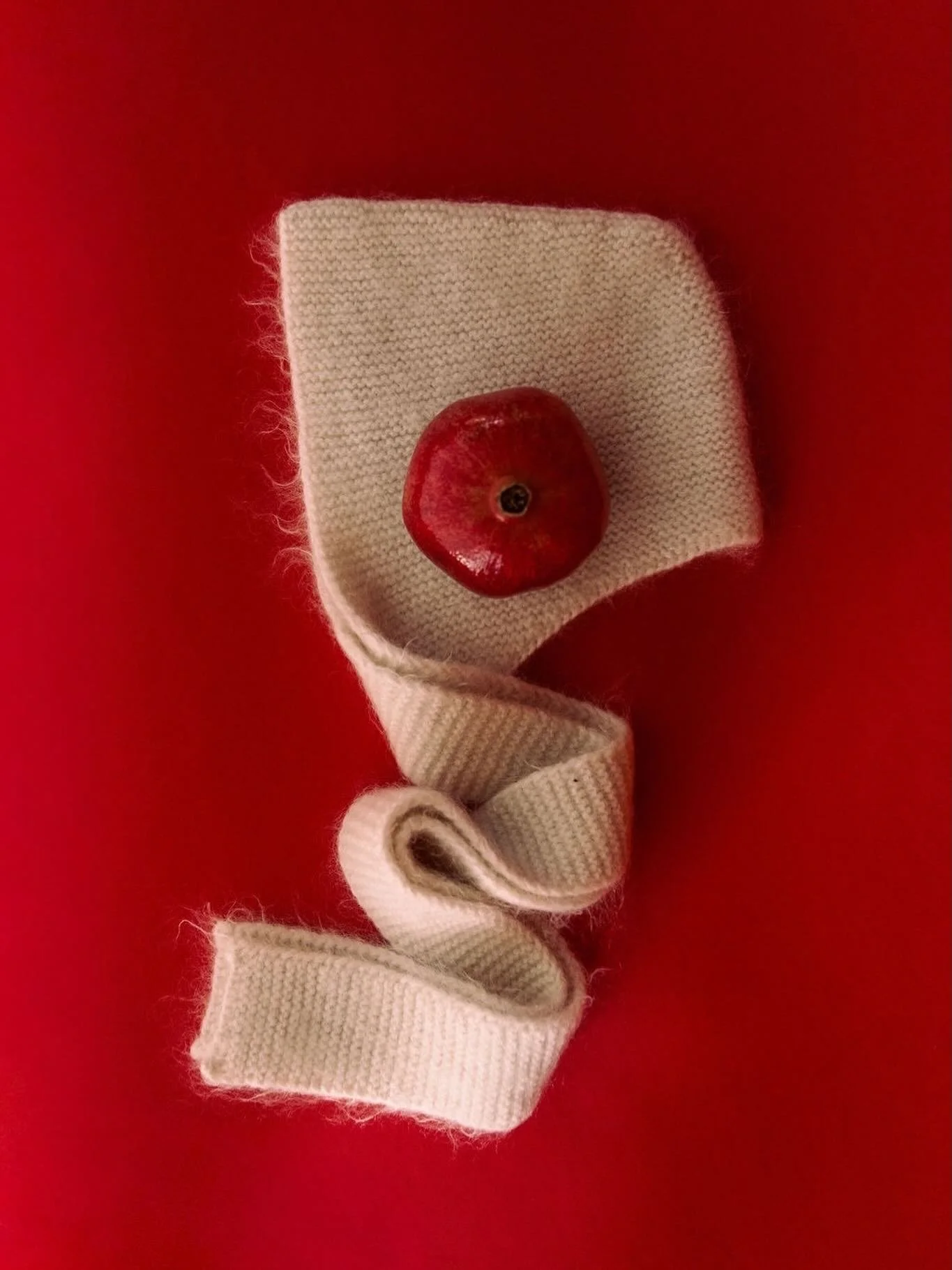 Cold weather accessories have been selling fast. Restocks are on their way along with some newness in time for the solstice ✨