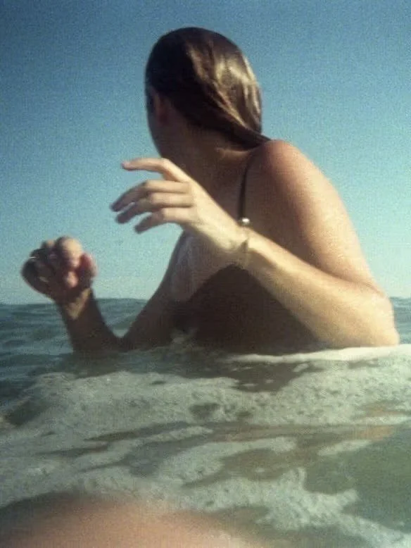 Mary MacGill Jewelry is one of a kind and made-by-hand featuring imperfect stones and organic shapes. Inspired by Nature. Created to be worn every day.
⠀⠀⠀⠀⠀⠀⠀⠀⠀
It is jewelry for an &ldquo;un -fussy, authentic and unencumbered lifestyle&rdquo; &ndas