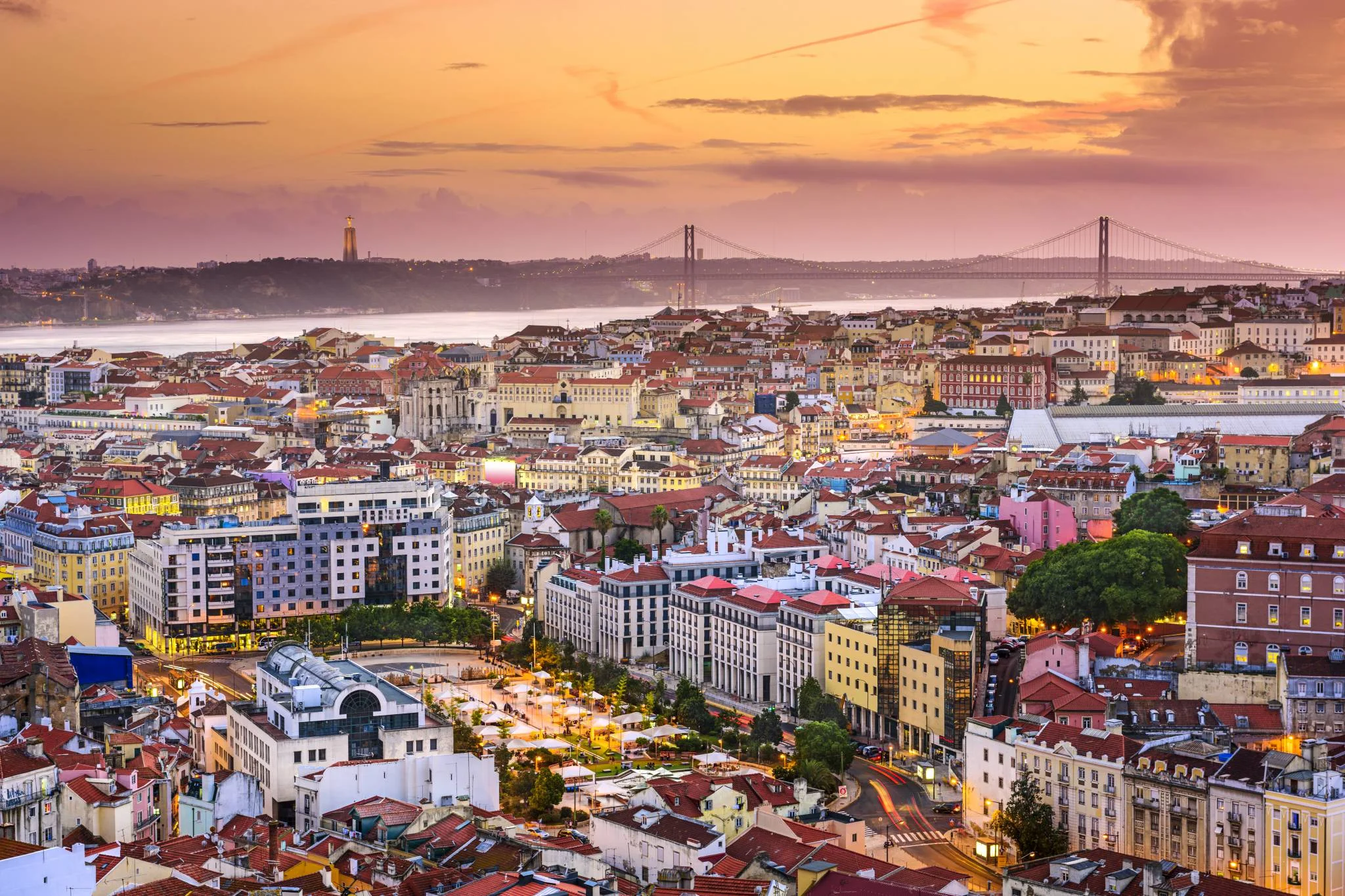 WOW! Lisbon skyline at sunset
