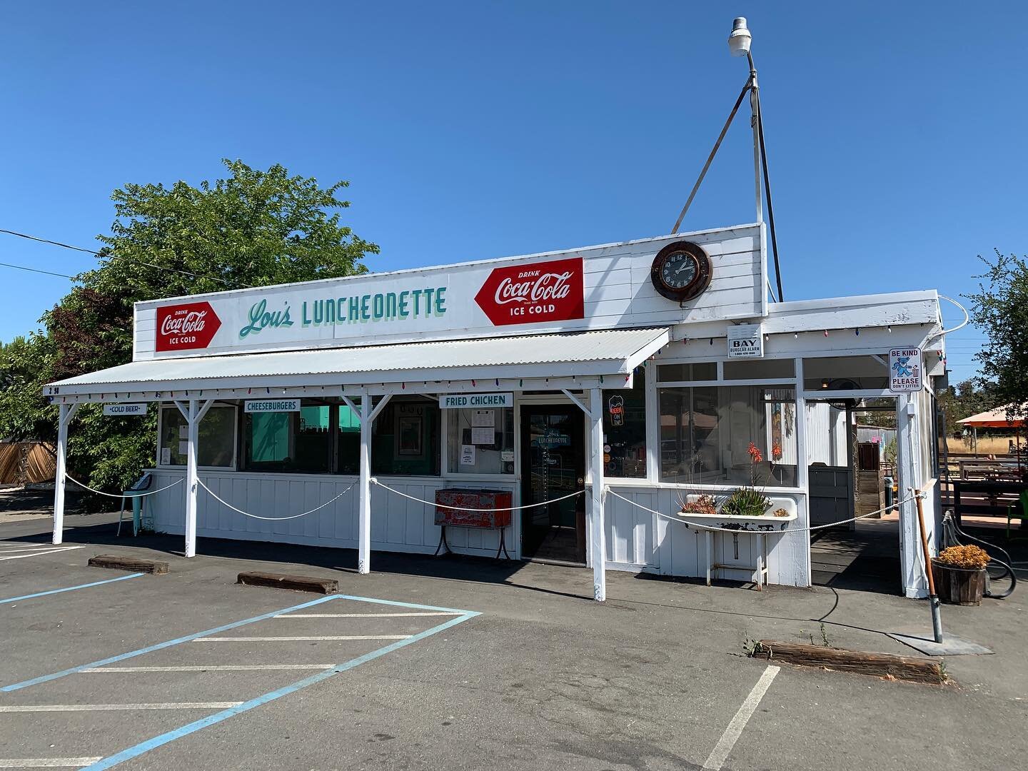 We&rsquo;re gonna be closed tomorrow 😕 so come in today and get your fix! 🤠 BBQ, Fried Chicken, burgers, and ice cold beer being served from 11-3 today. Hope to see y&rsquo;all here ❤️