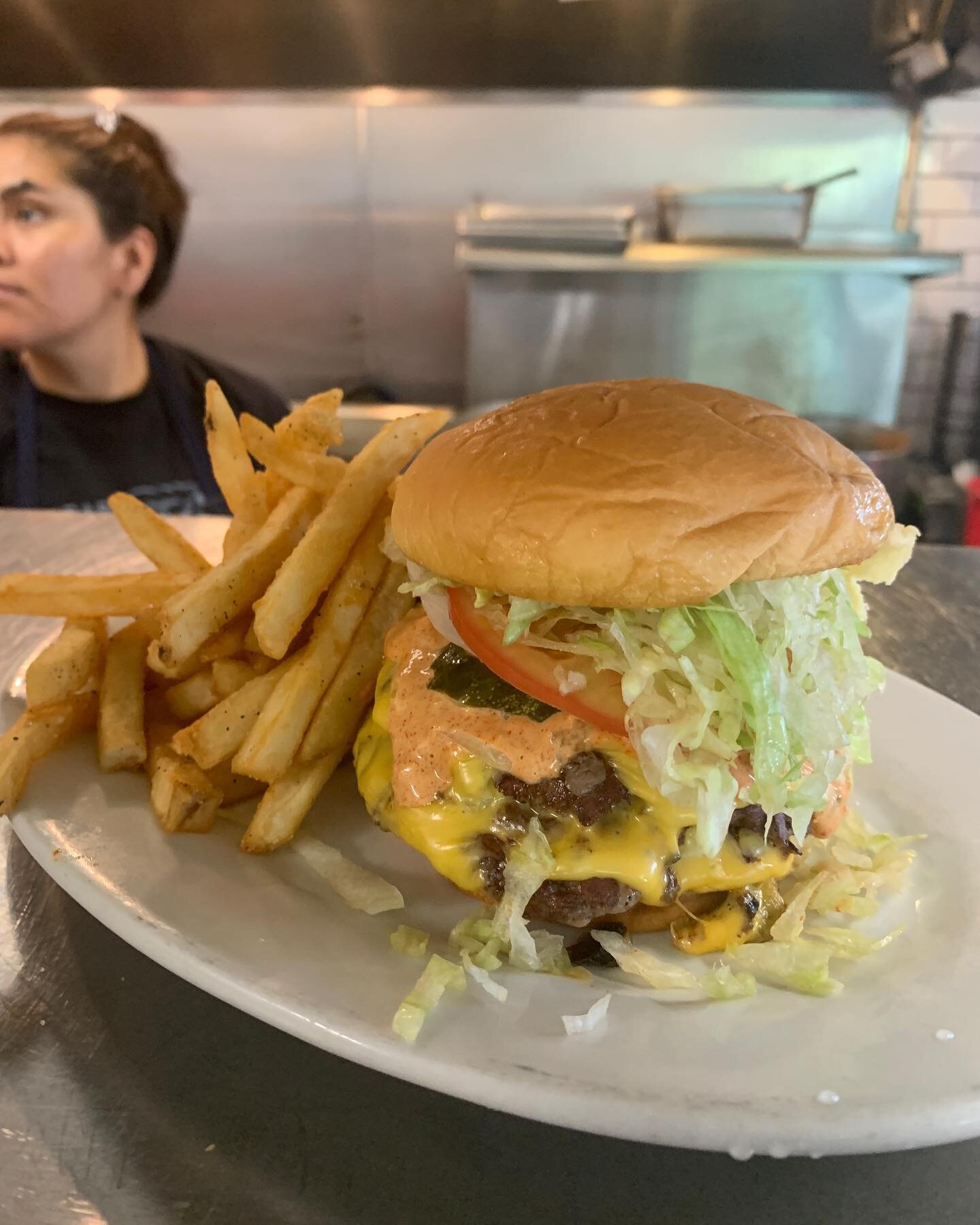 This big lou was looking so fine we just had to to be a paparazzi about it 📸 come on by today and see for yourself 👀 The gram really doesn&rsquo;t do it justice 💪🏻 open from 11-3 today. Order by the phone ☎️ online 📲 or even get it delivered wit