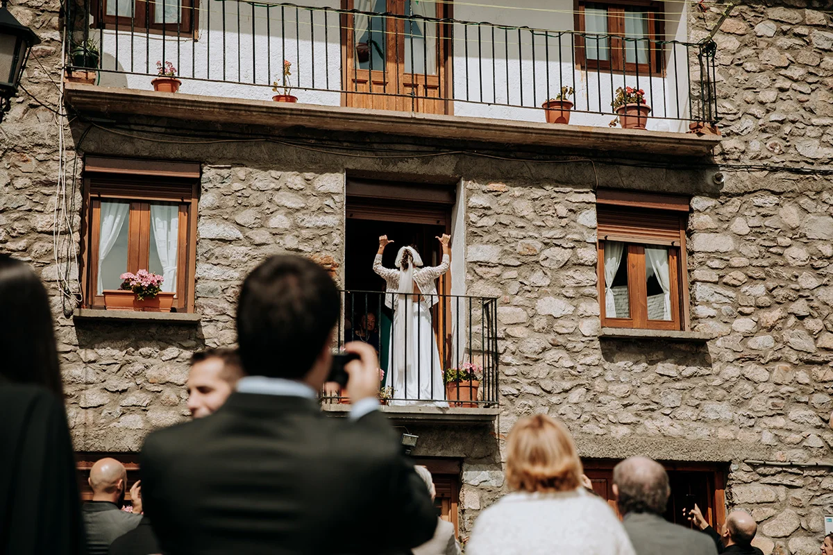 Boda-civil-zaragoza-huesca-pineta-pirineos-aragon-jose-reyes-destination-wedding_010.jpg
