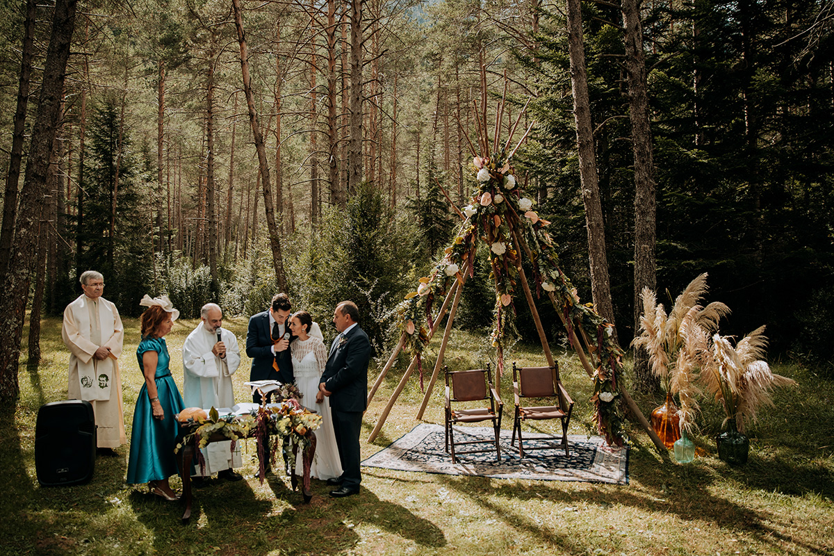 Boda-civil-zaragoza-huesca-pineta-pirineos-aragon-jose-reyes-destination-wedding_031.jpg