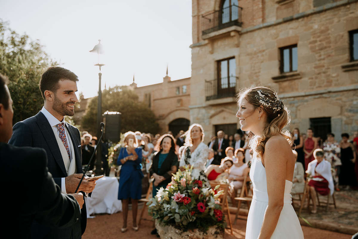 Boda-Navarra-castillo-bodegas-monjardin-31.jpg