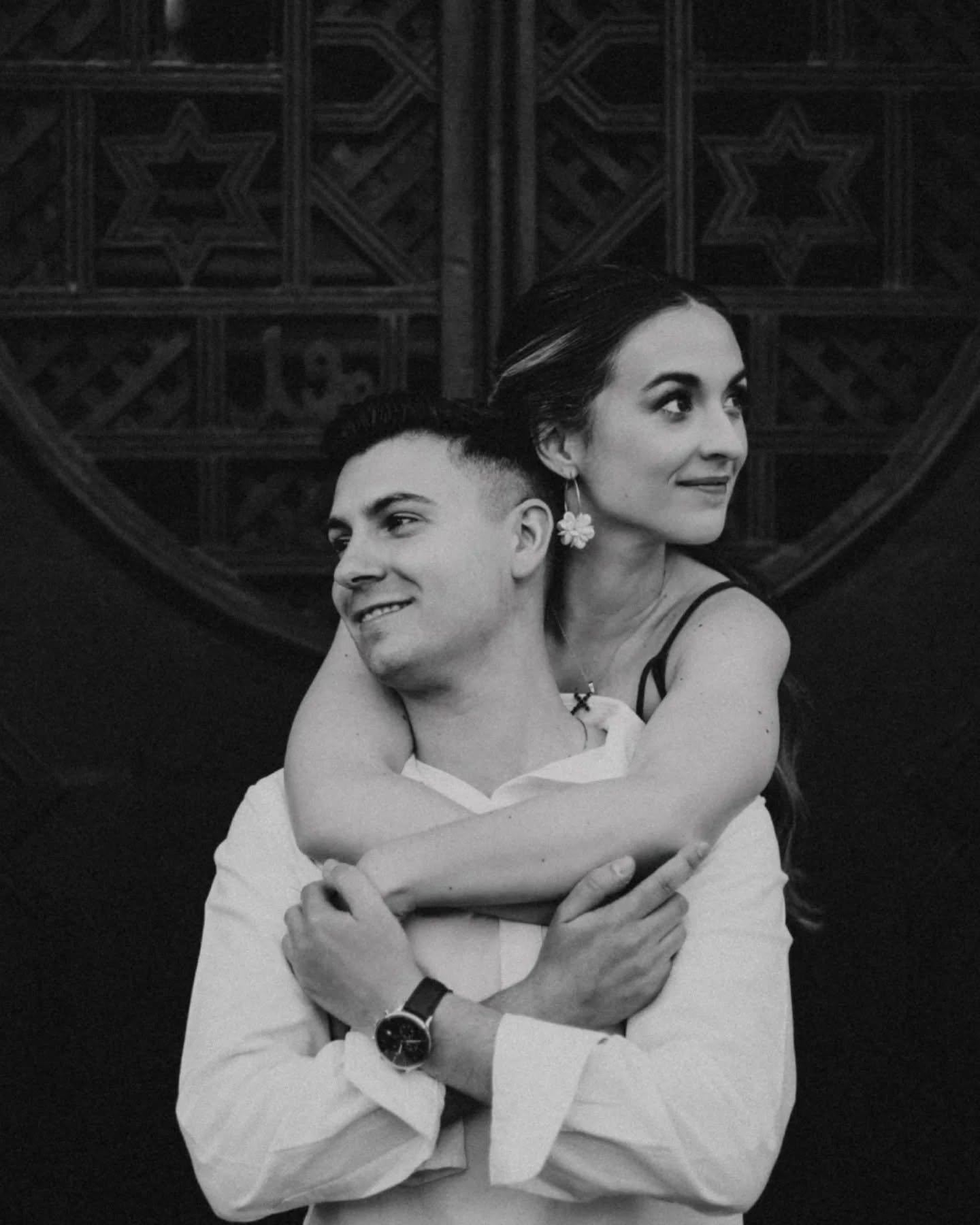 Recordando lo que me gusta mi Gran&aacute; junto a este par de joyas.

💃 @marta11alejandra 🖤 @javiersantiag9 🕺

.
.
.
.
.
#amorverdadero #diasmagicos #truelove #josereyeswedding #preboda love fotografodeboda fotosdepareja belovedstories lovesessio