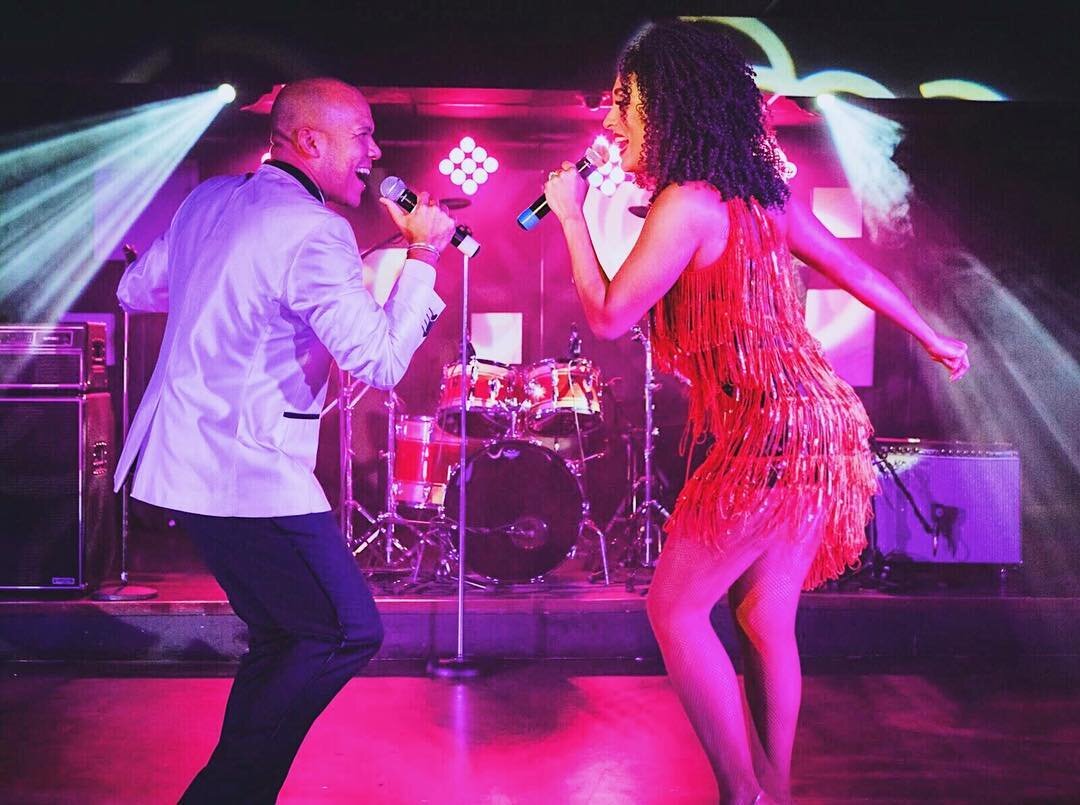 DANCING IN THE STREETS: 🎤: An evening with @mrdannyfoster &amp; The @bigsoulcorp Soul Show with stunning @victoriagoddard1 -
-
-
-
-
-
#BigSoulCorp #soulshow #soulmusic #retro #BigSoulTour #sartorial #suit #dapper #dancinginthestreets #dapperoutfits