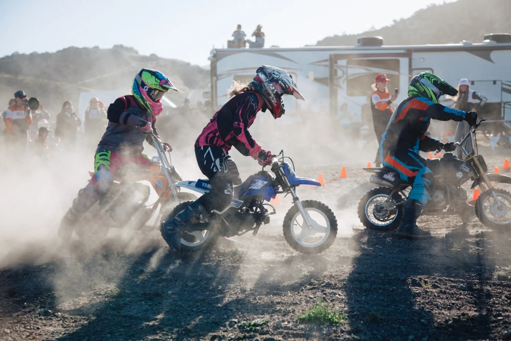 women-motorcyle-dirtbike-camp-female-badass-motorbike-racing-california-oregon-camping-camp-beer-tattoo-10