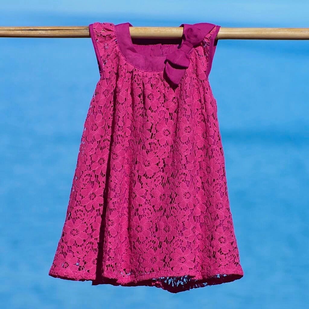 Scarlet party dress ๐
