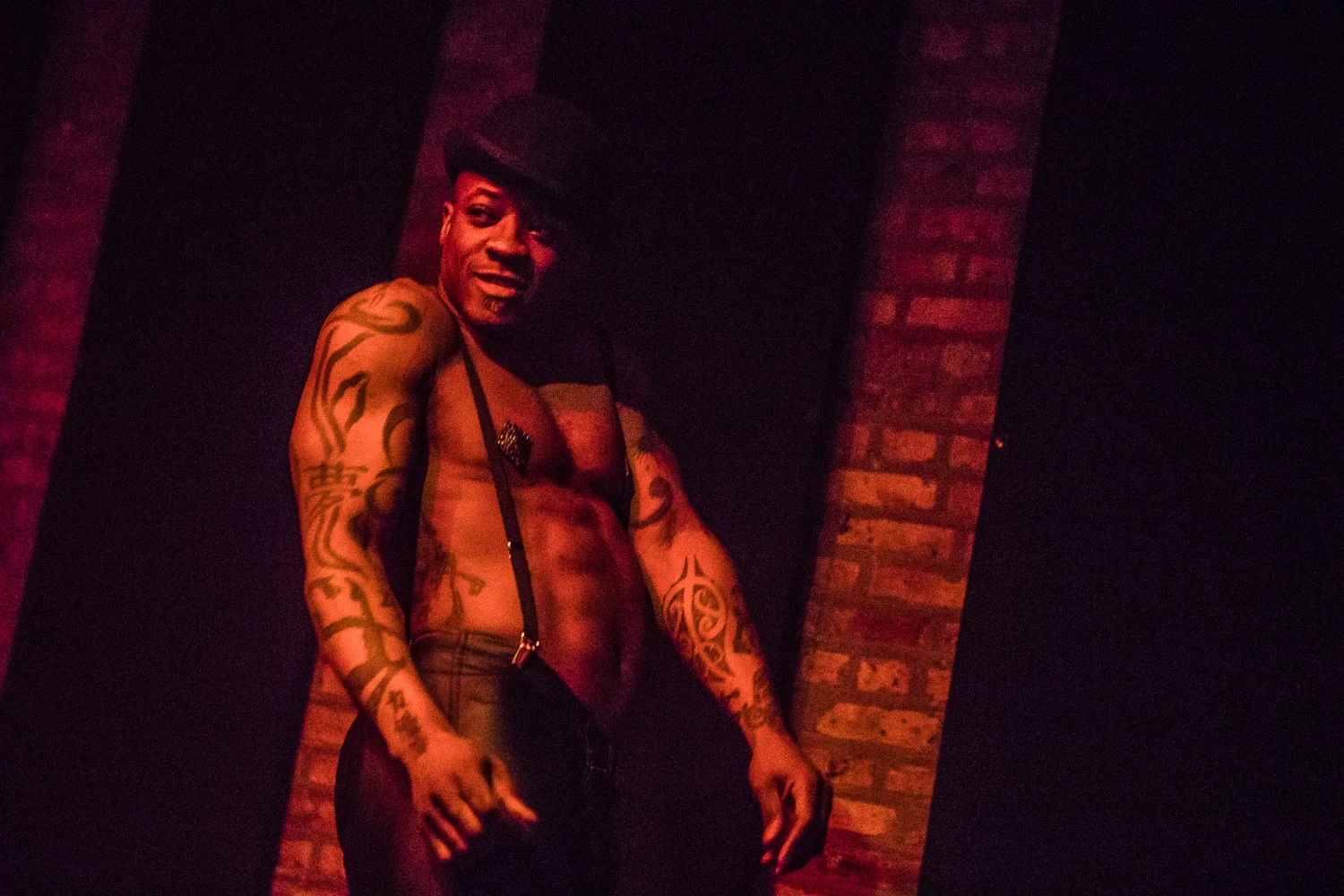redlightspecial170326-6.jpg