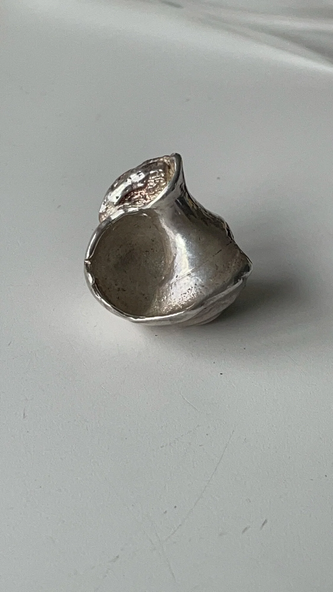 1D42923C-8BF5-4C3D-954F-069B1D80565C