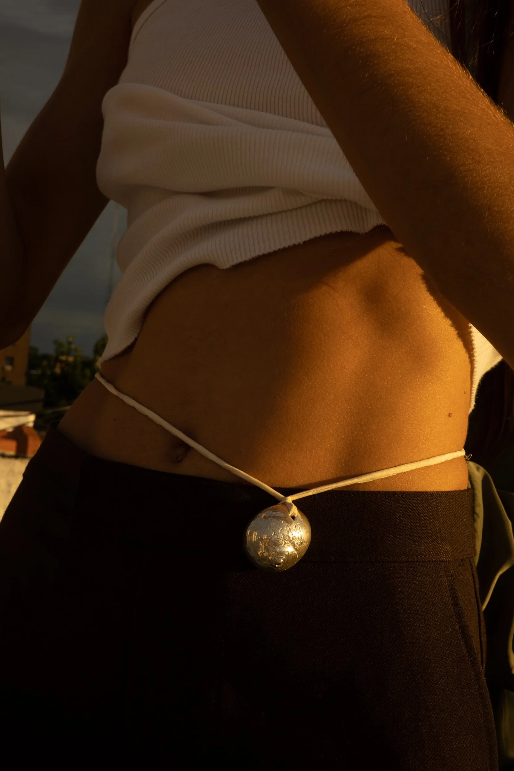 6806EE3F-AD34-4DC3-800F-8A089D347C30