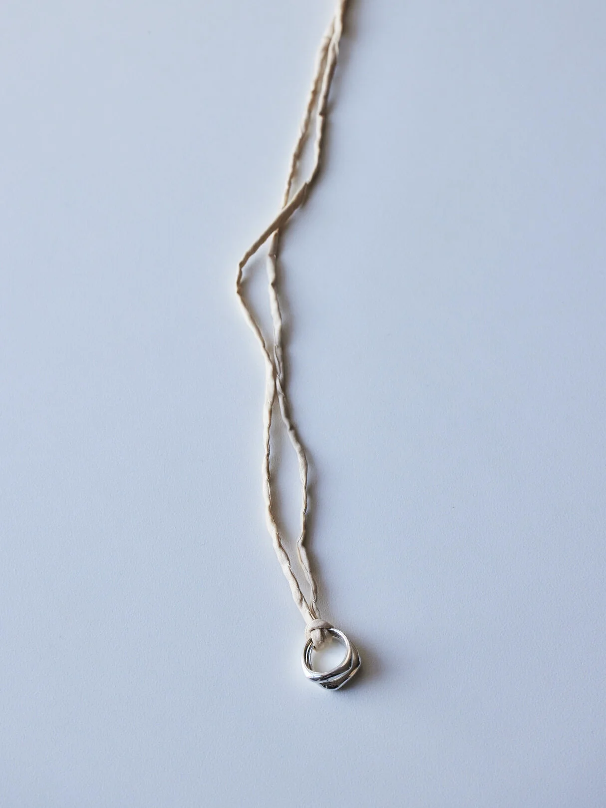 117B68F4-F9A0-4FEA-8CD8-0E9F671468D5