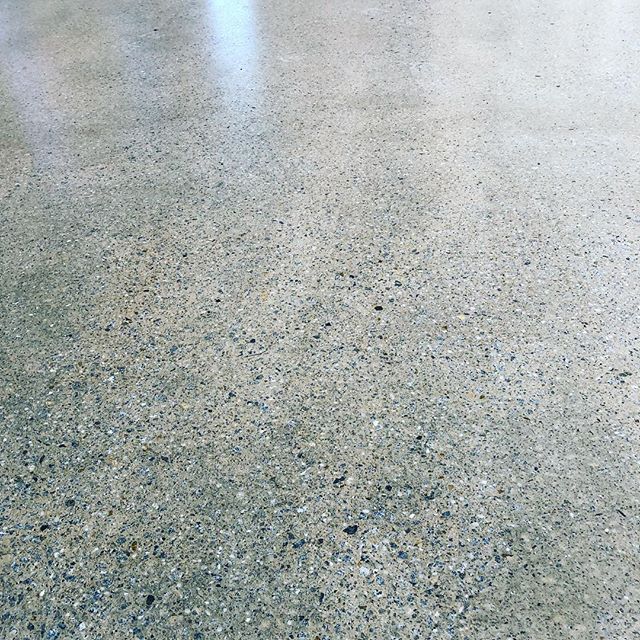 A grind and seal for my garage floor.
Looks a million bucks!
Thanks Clint. #parkerbuildingmelbourne .
.
.
#concrete #grindandseal #exposed #building #garagefloor #carpentry #builder #morningtonpeninsula #inspo #tradesman #craftsmanship #pbm #design #