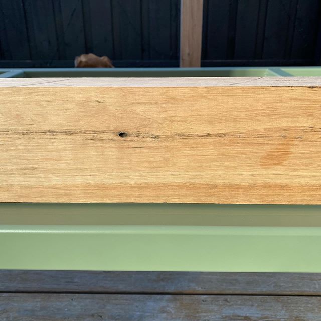 Starting to make a series of big tables.
Suitable for indoor and outdoor, thick solid hardwood tops with custom duragal frames. More to come.
#parkerfurniture .
.
.
#parkerbuildingmelbourne  #woodwork #peninsula #customfurniture #hardwood #australian