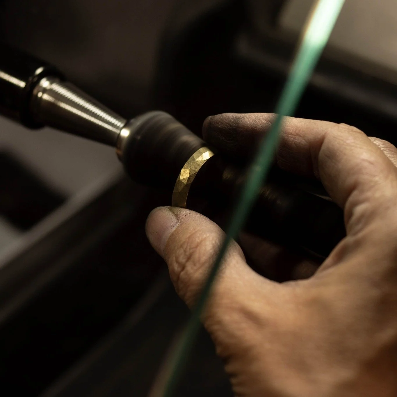 We've been quiet here...

...but quite busy in our workshop.

Many thanks to all our lovely customers for choosing Quite Quiet jewelry!

 #fairtradegold #berl&iacute;n