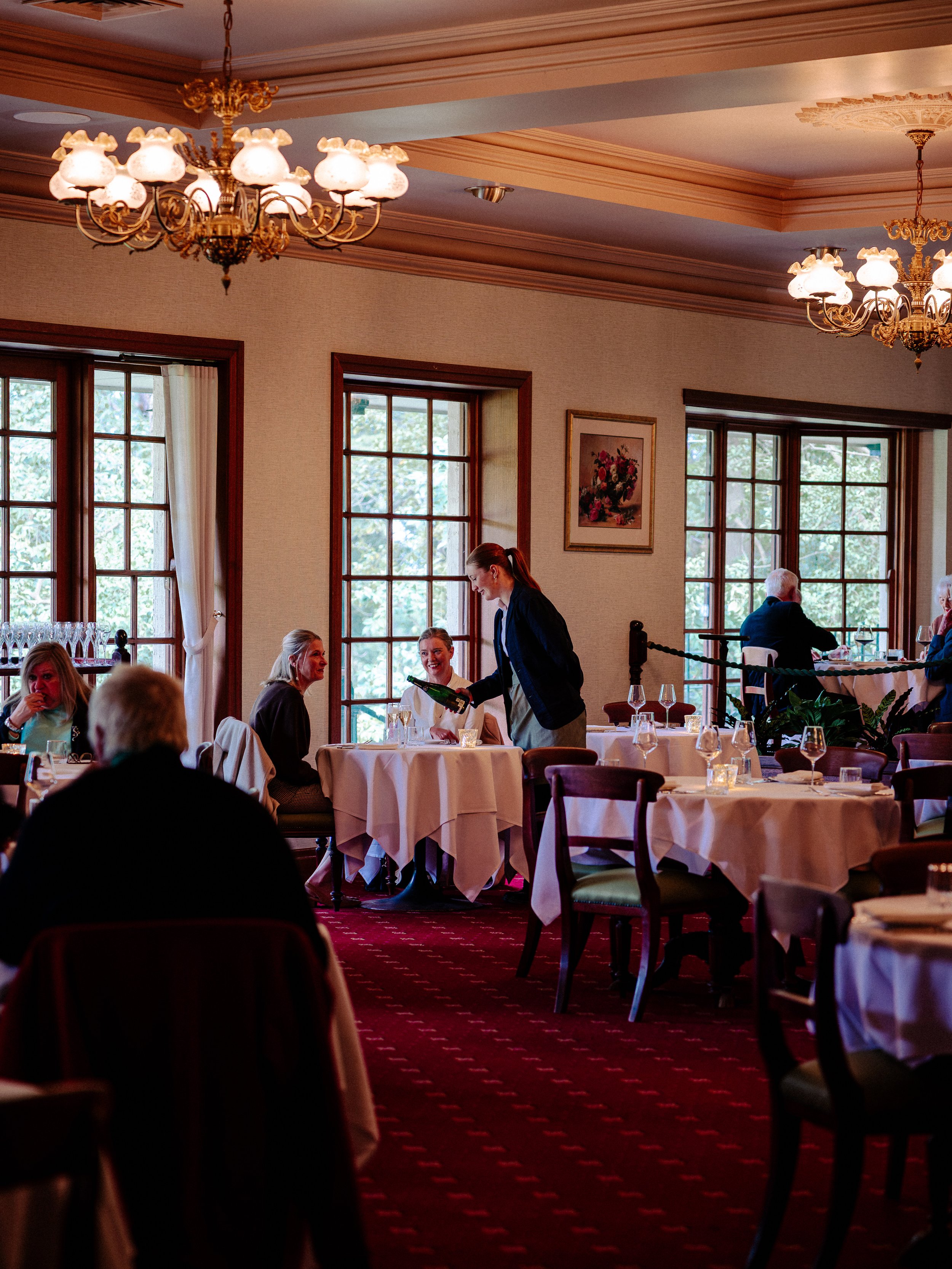 Clover Cottage Estate - Dining + Jazz
