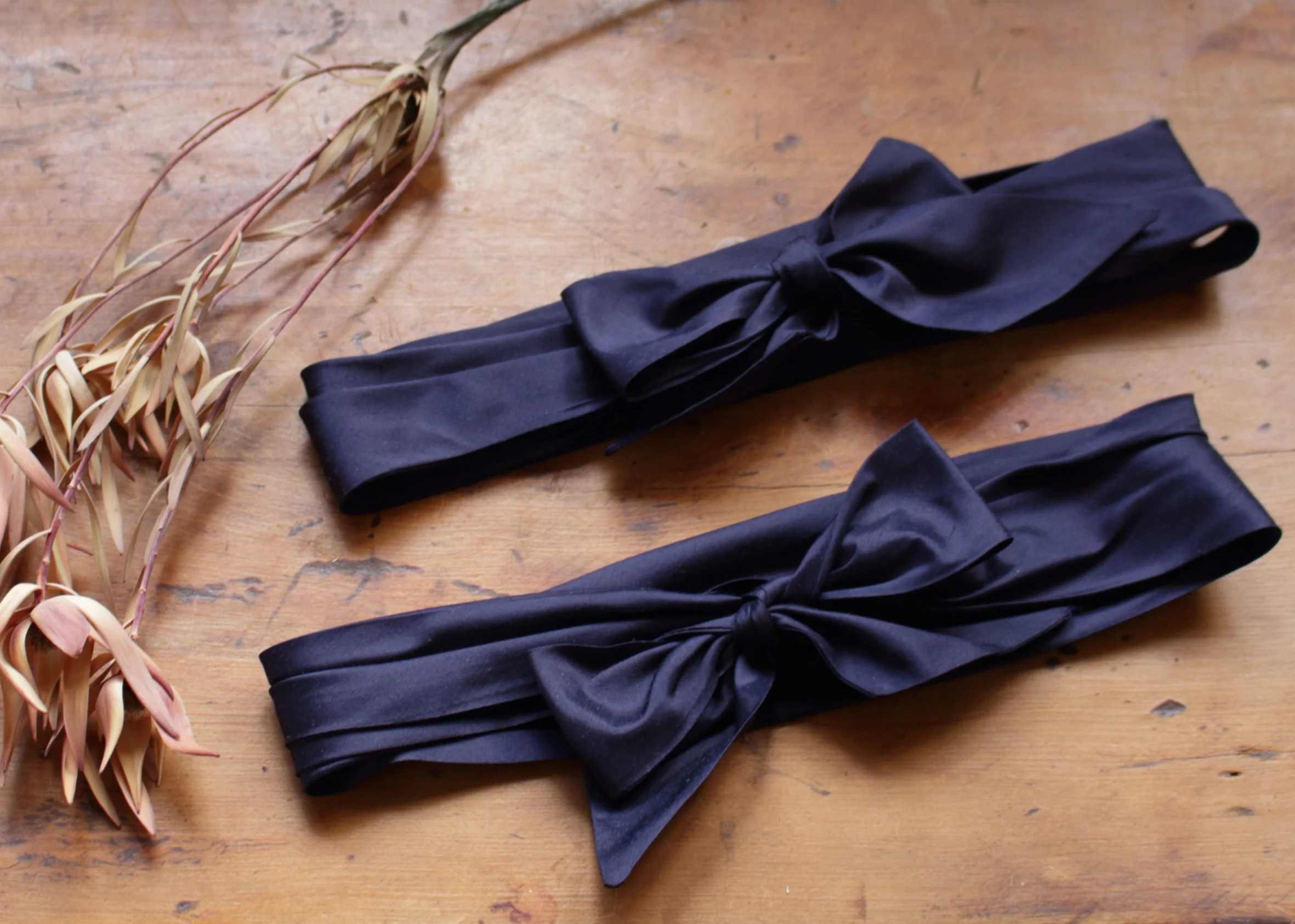 Sash - Navy-1.jpg