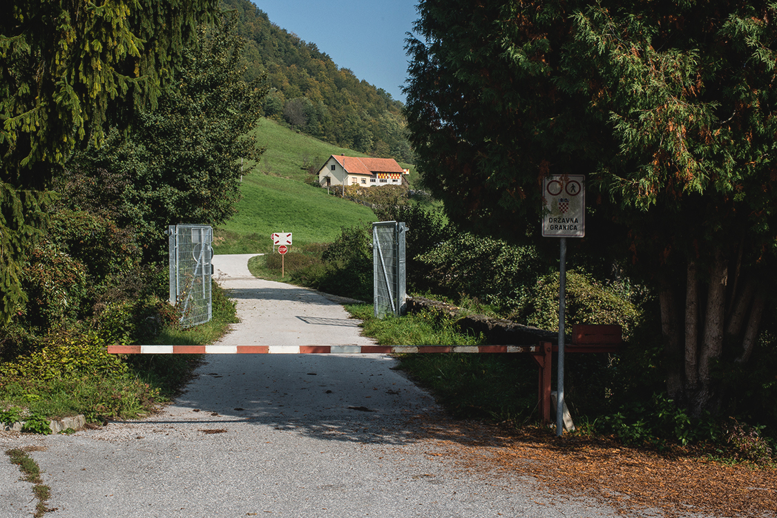 Border gate between Slovenia and Croatia