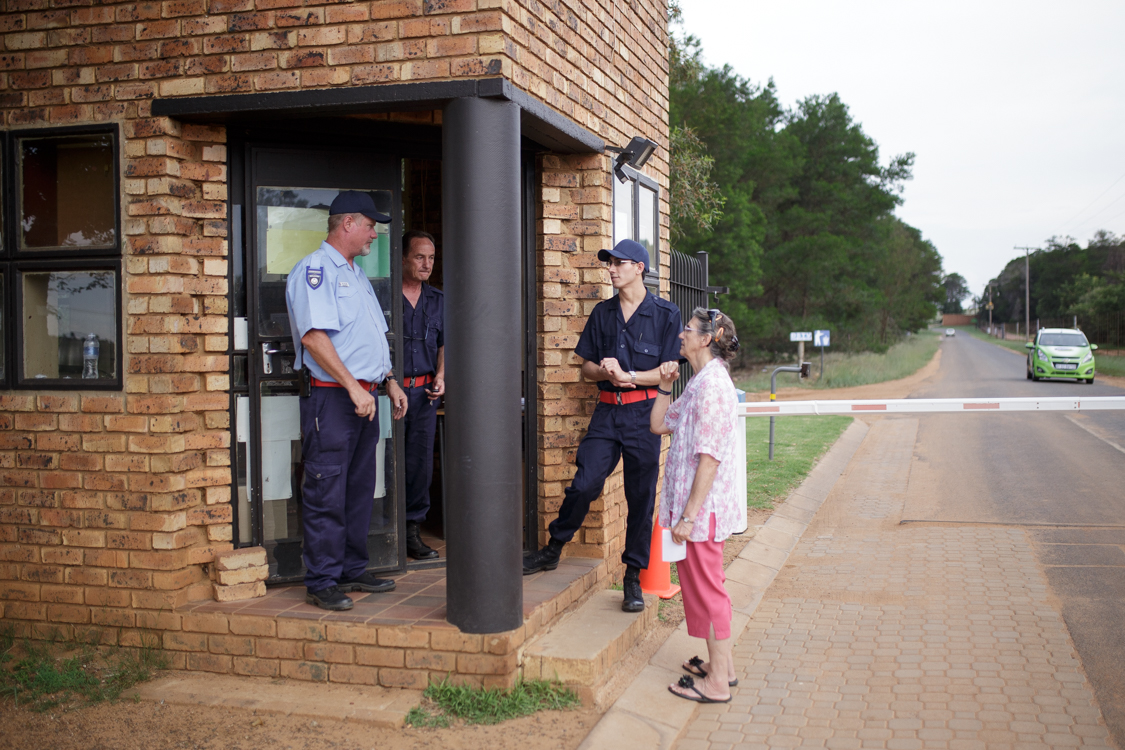  At the Gate of Kleinfontein, Security Guards check every Vehicle going through around the clock. Visitors need an Invitation from an inhabitant to enter. 
