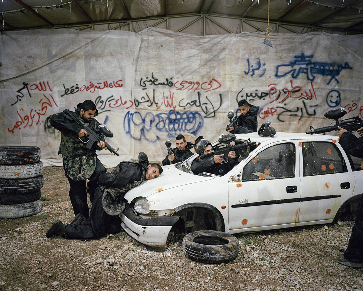  17. April 2015. Jenin, Westjordanland. Palaestinensische Paintballspieler.


Engl.: April 17, 2015. Jenin, West Bank. Palestinian paintball players.
 