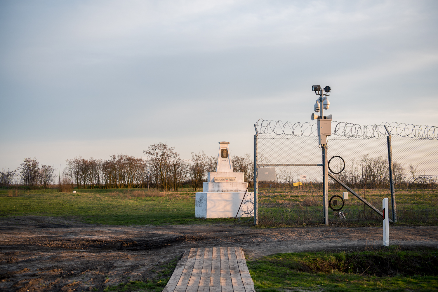  Trianon memorial at the end of the Hungarian border barrier near the triple border of Hungary, Serbia and Romania at Kübekháza, 30 March 2018.  The fence was constructed in the middle of the European migration crisis in 2015, with the aim to ensure 