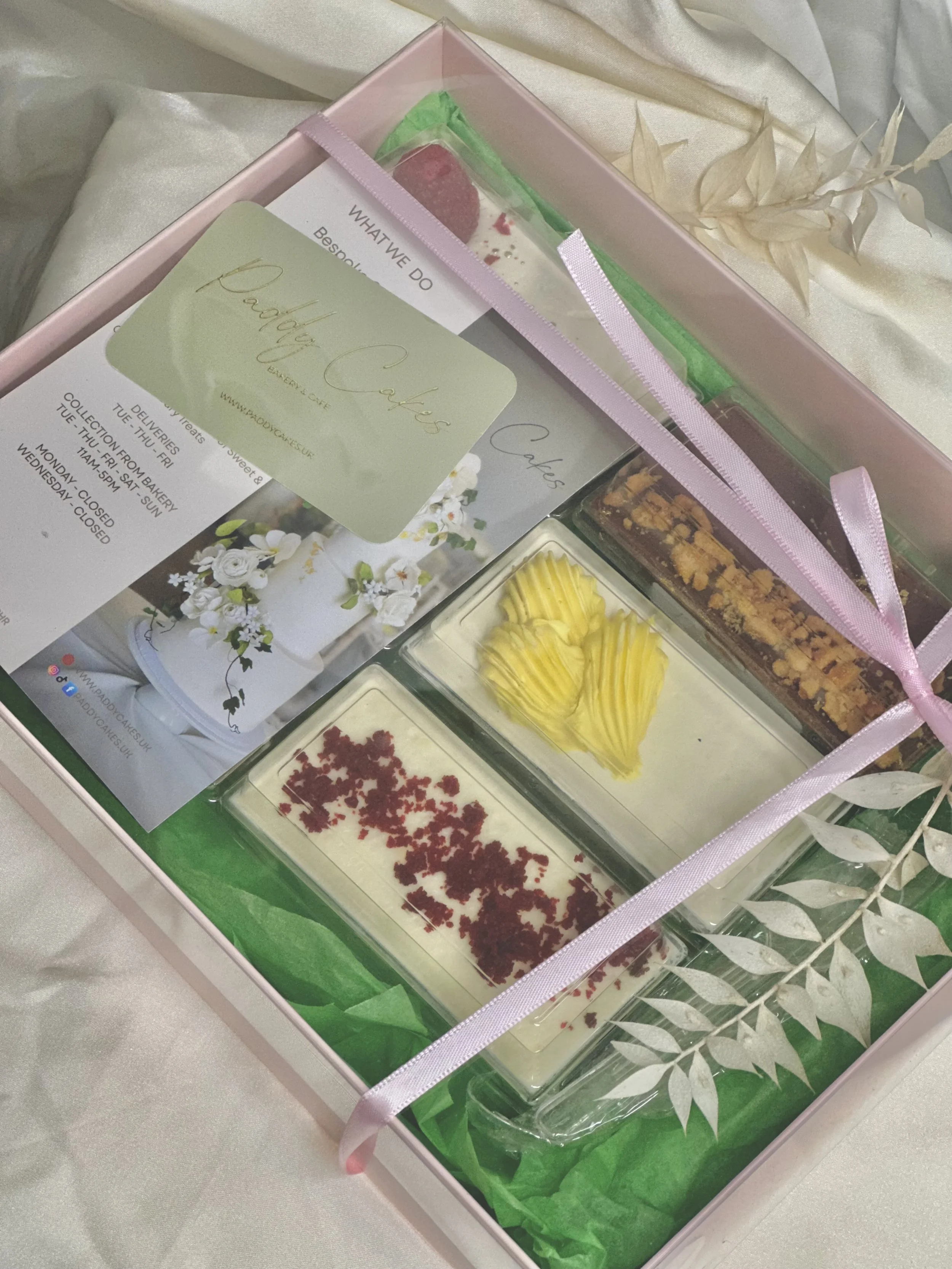 Signature Cake Sample Box