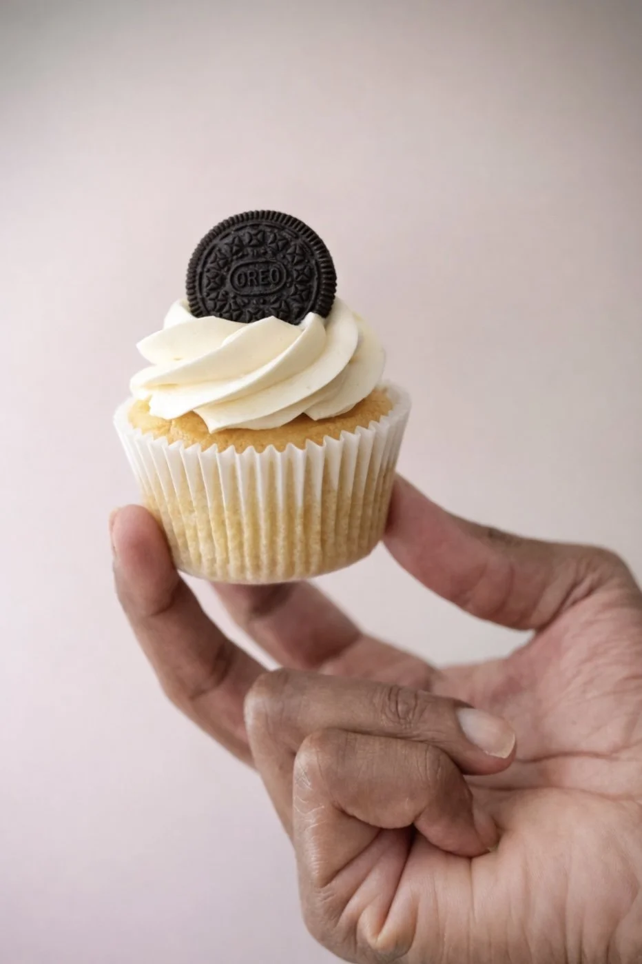 Cookies & Cream Cupcake