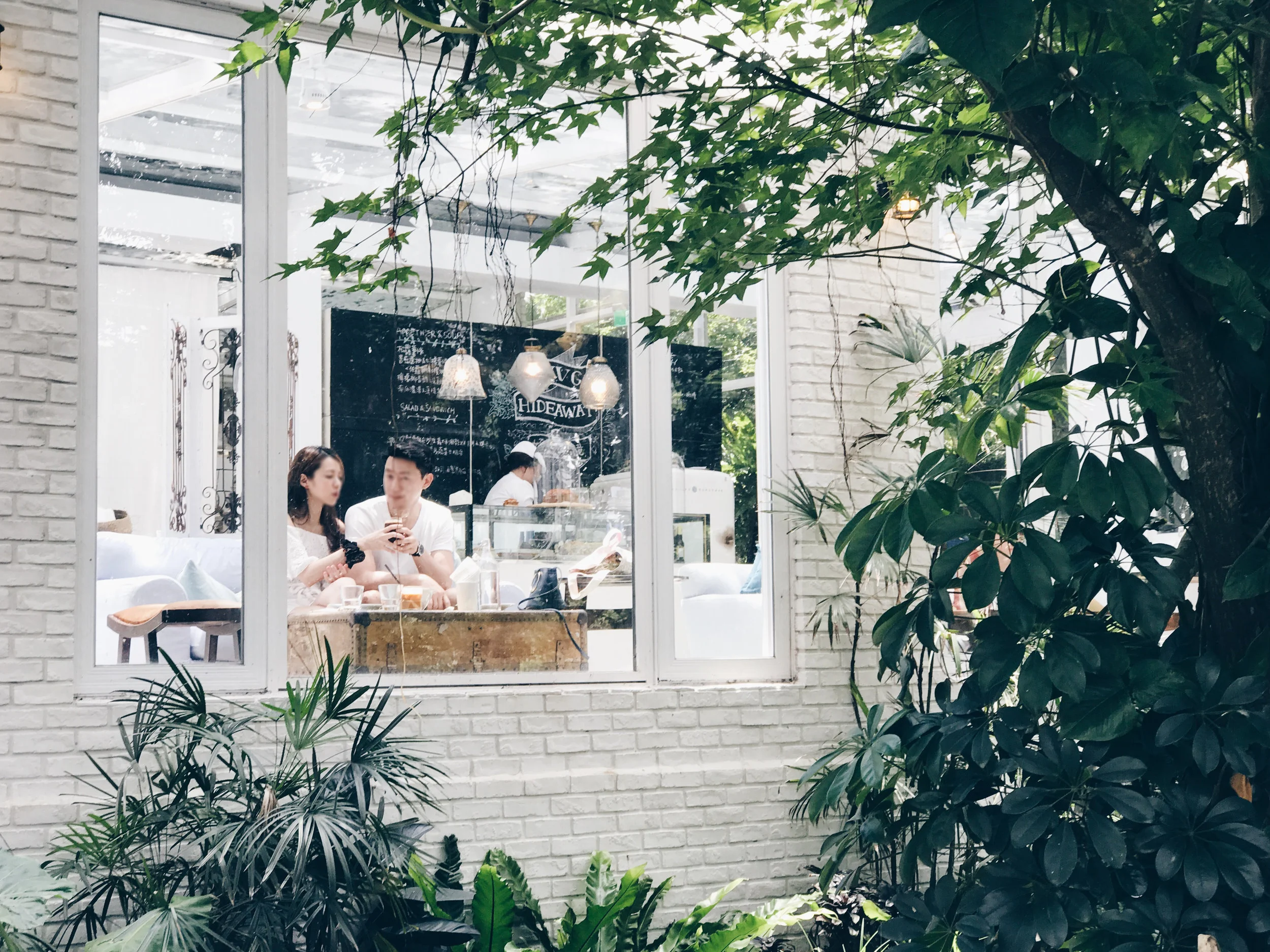 A Very Very Good Afternoon