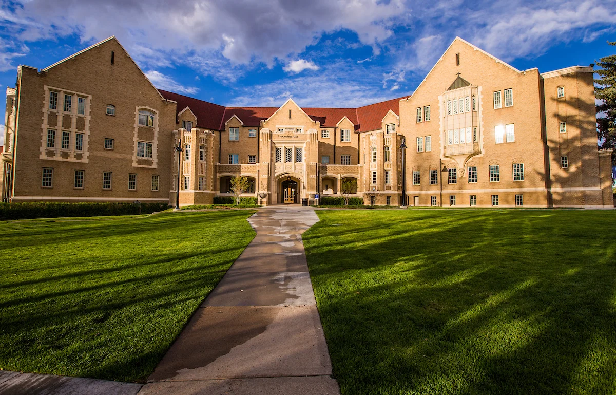 20170427_CampusScenes-DEN-C83T0273.jpg