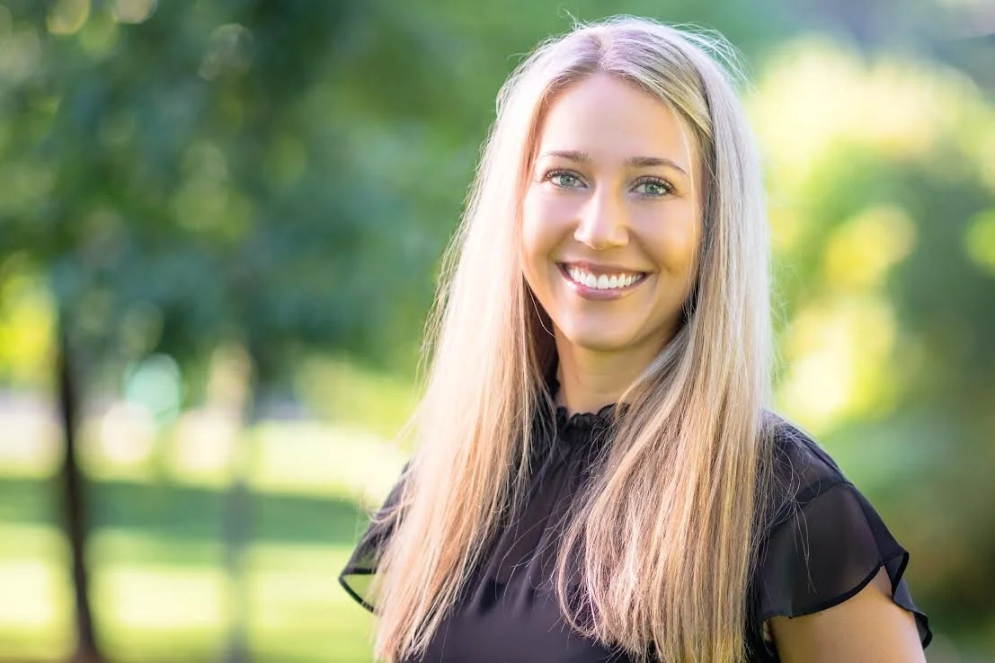 "Don’t sacrifice on your vision" with Summer Holloway 