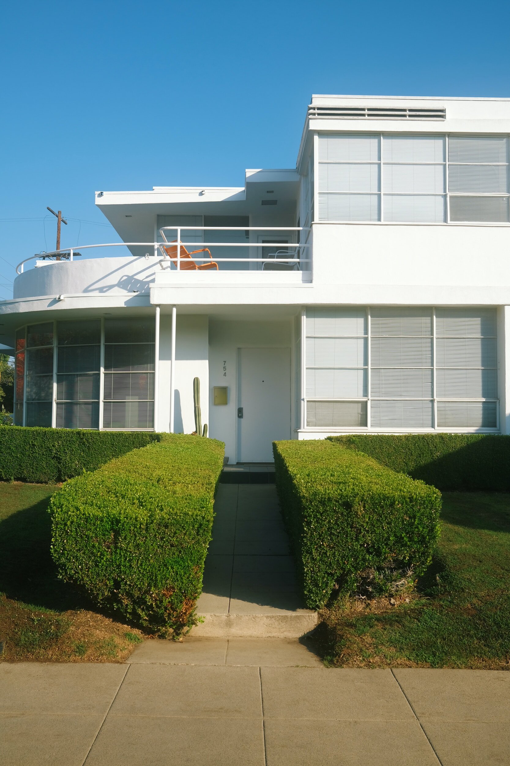Creating a Pet-Friendly Vacation Rental: Tips and Benefits