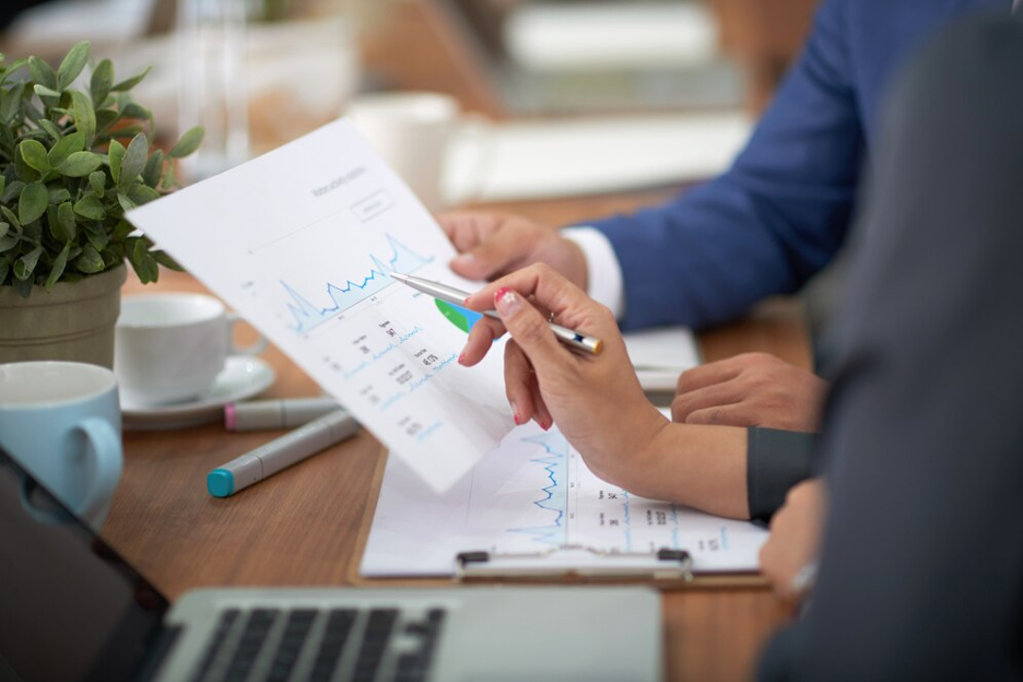 5 easy ways for small businesses to cut costs