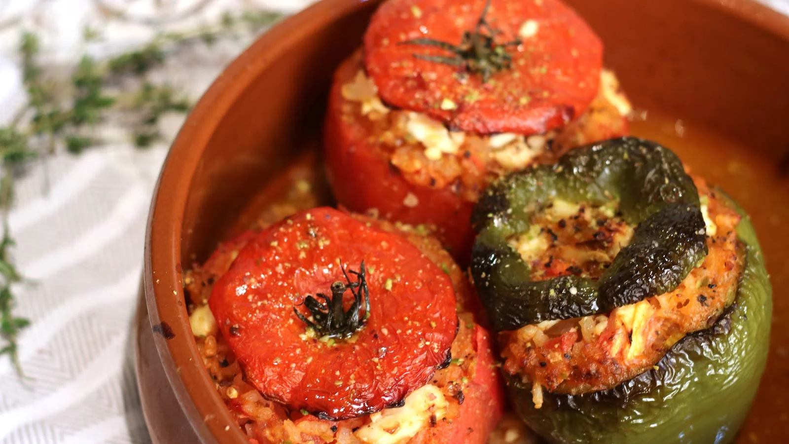 Gemista (Stuffed peppers and tomatoes with rice and herbs)