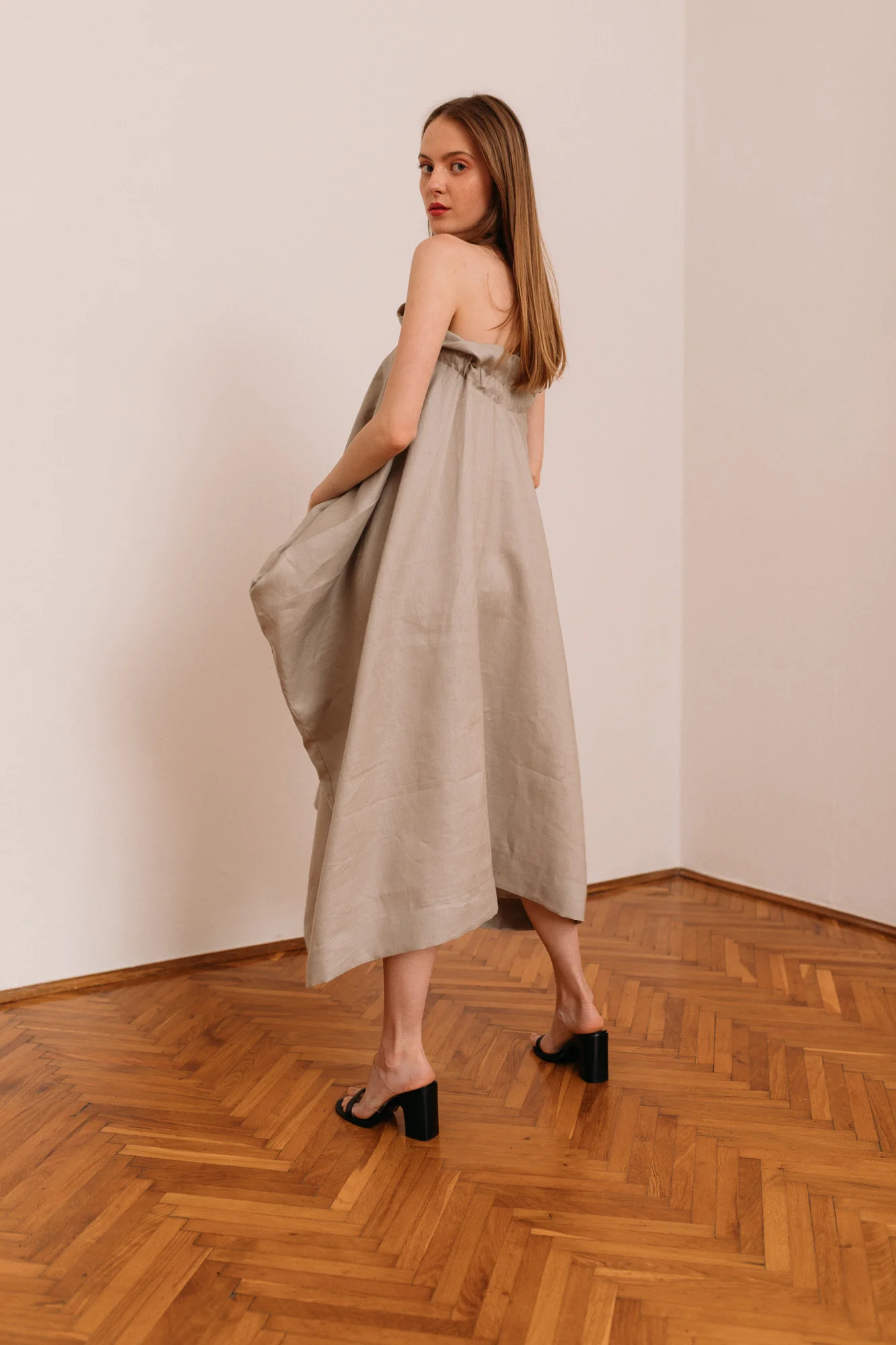 18071-01-04.jpg