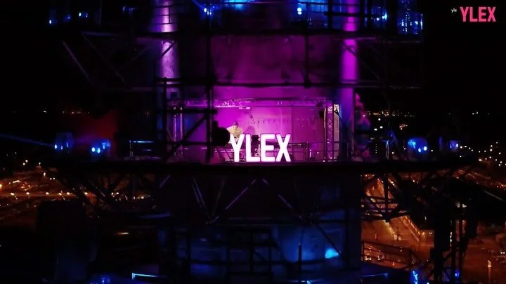 one tower many feelings

celebrating 400 episodes of my @ylexradio show next week

special 4h broadcast incoming

💖💖💖💖