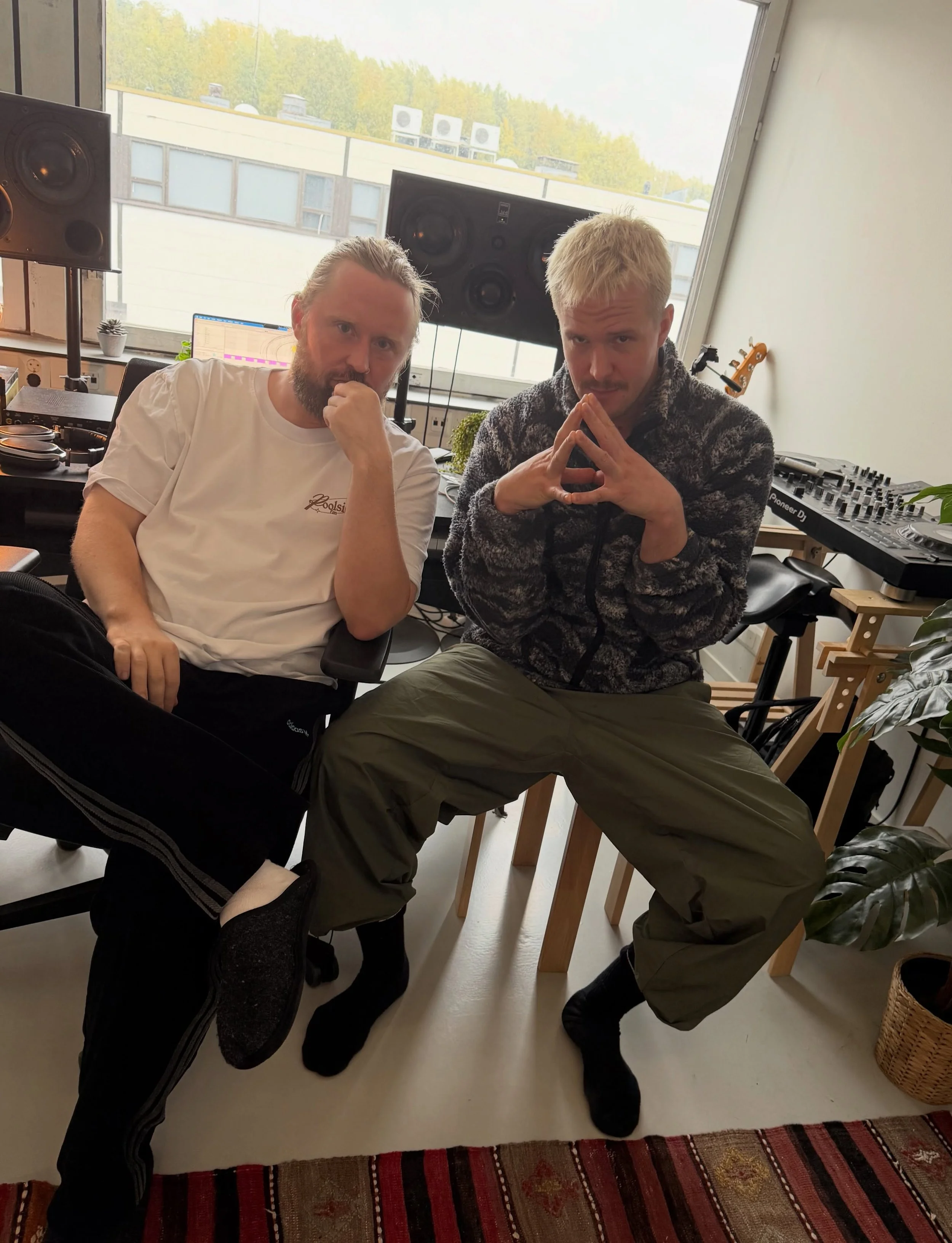 ⚔️ @hanksolomusic